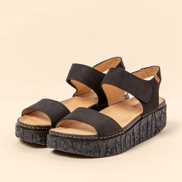 Art Spanish Strap Sandal for Women in Pleasant Black.