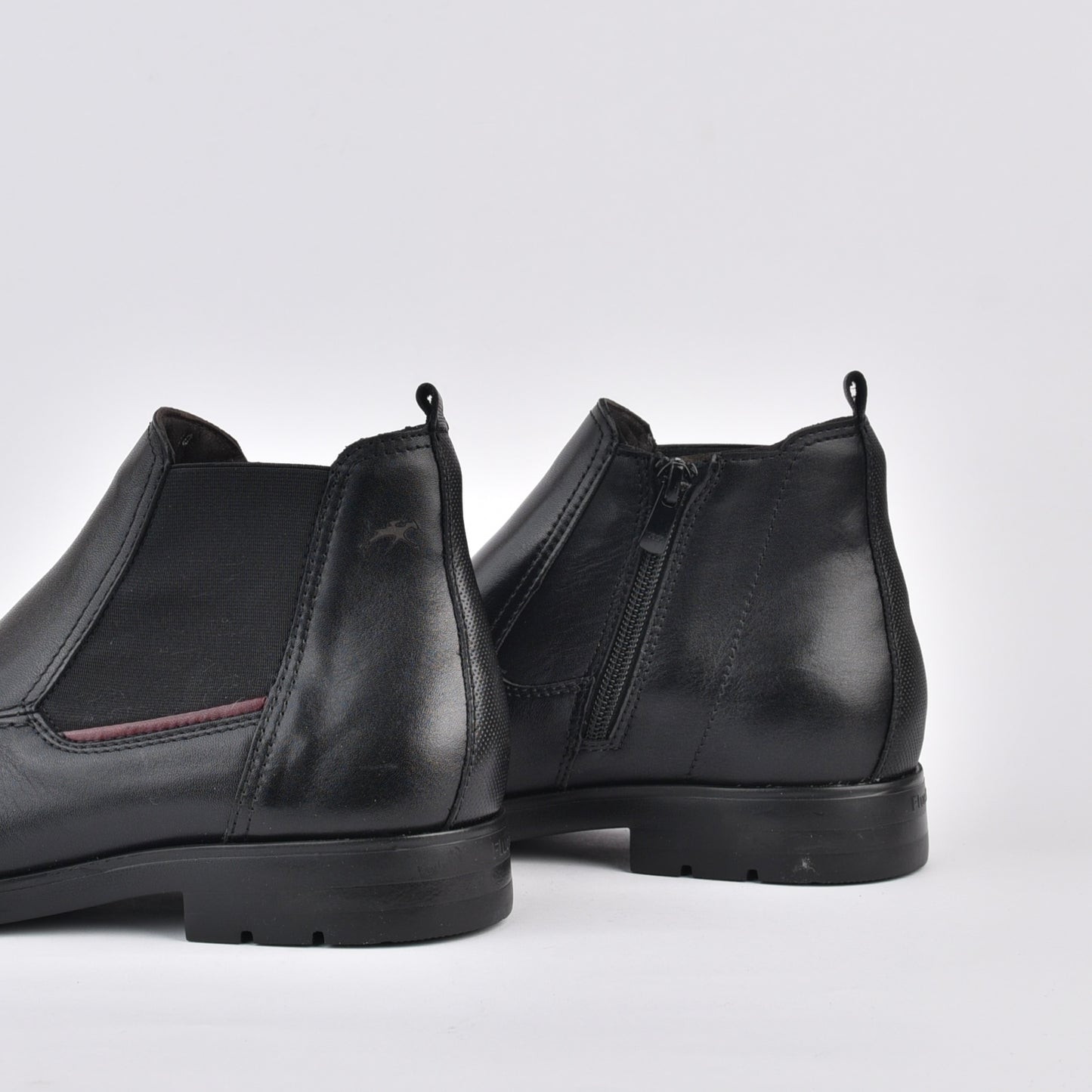 Fluchos Spanish boots for men in black