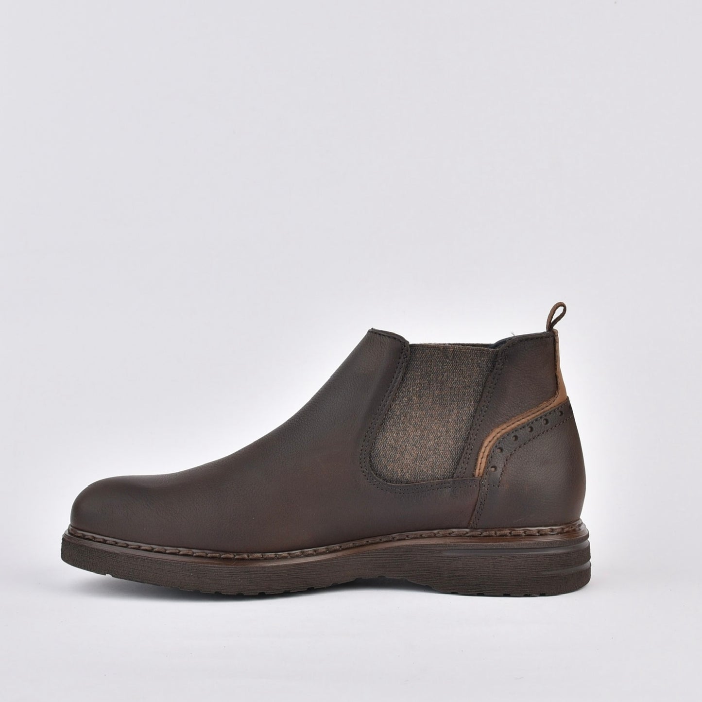Fluchos Spanish Chelsea boots for men in brown