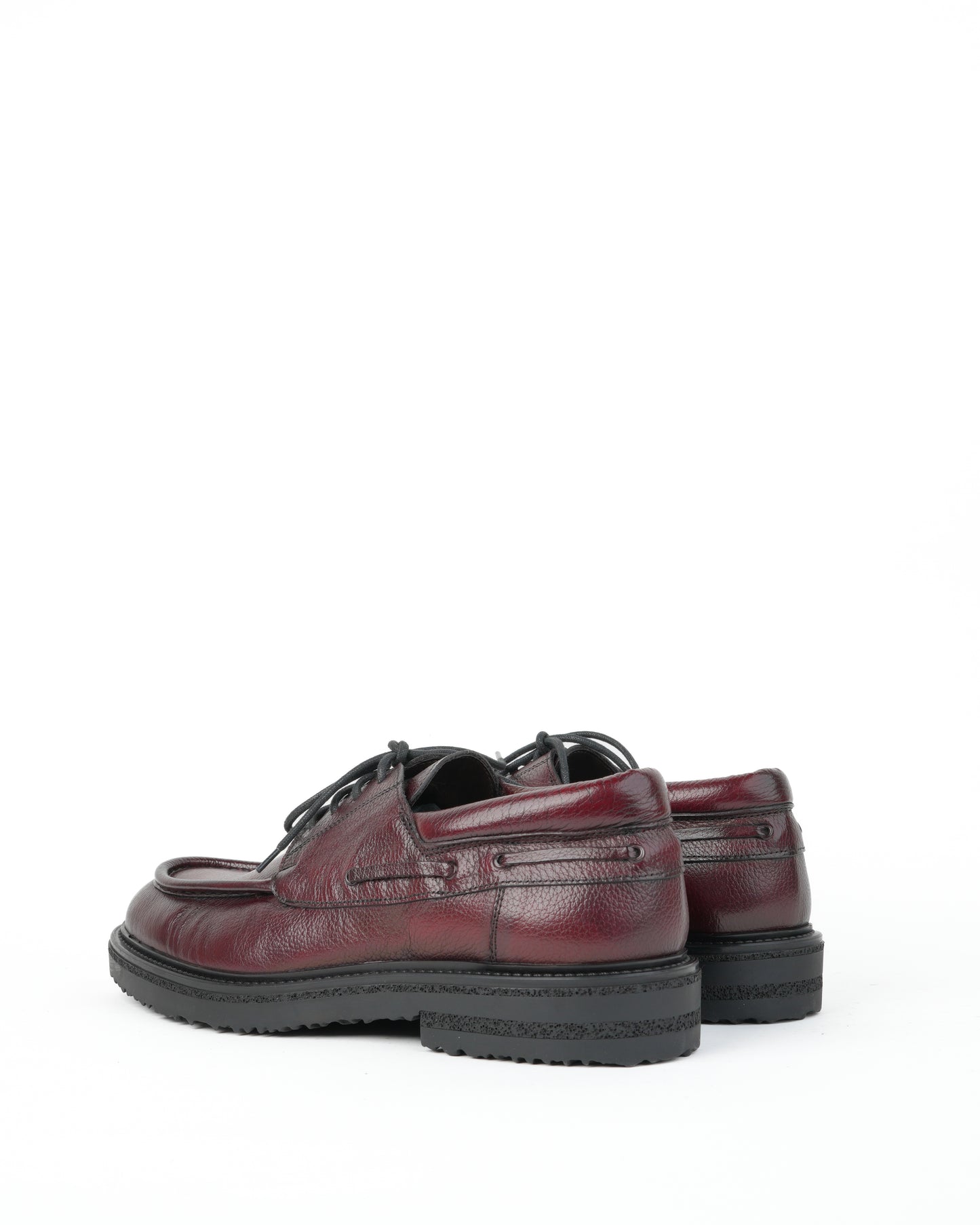 Shalapi shoes in grain leather for men in burdo