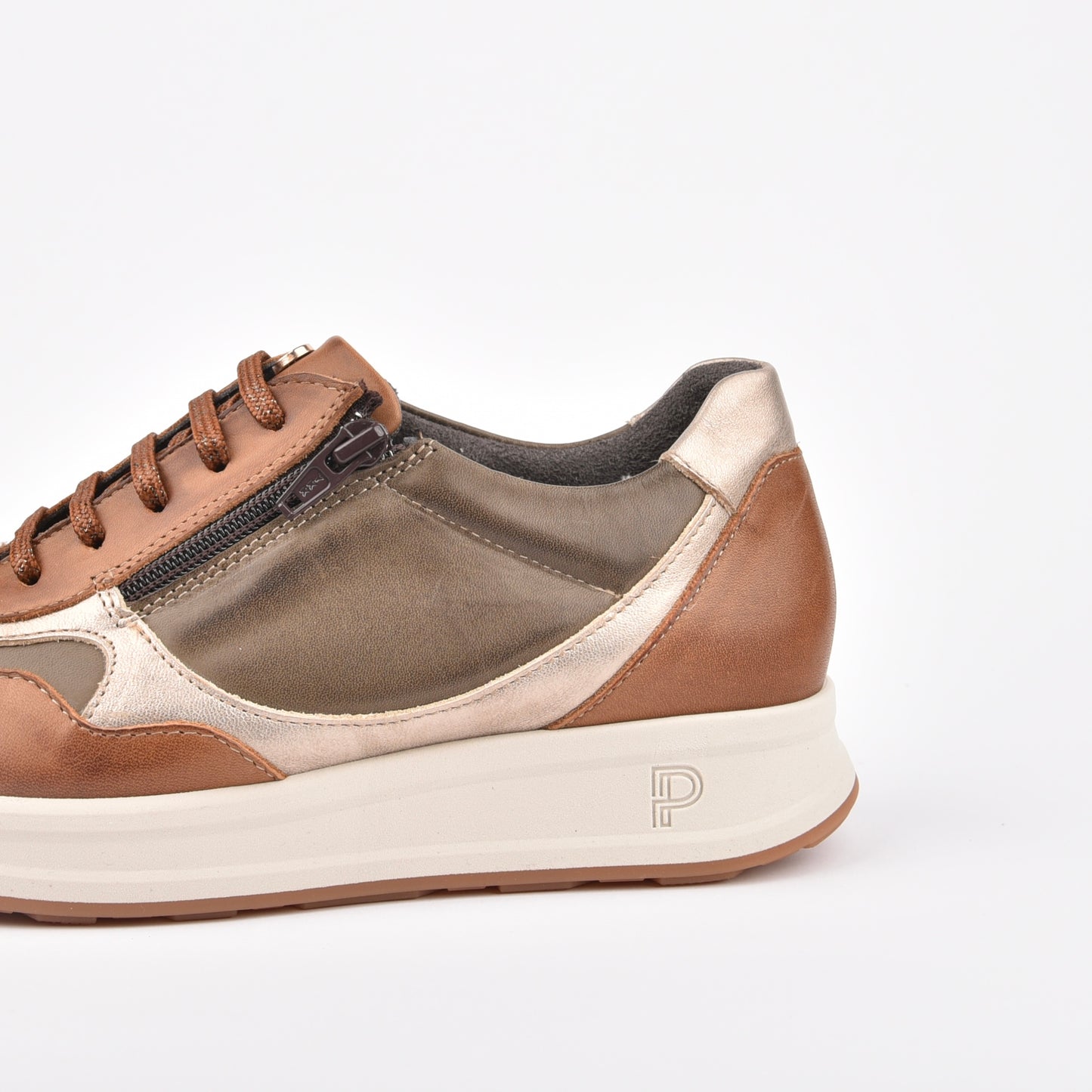 10205 Pitillos 100% Genuine Leather Spanish sneakers for women in Camel