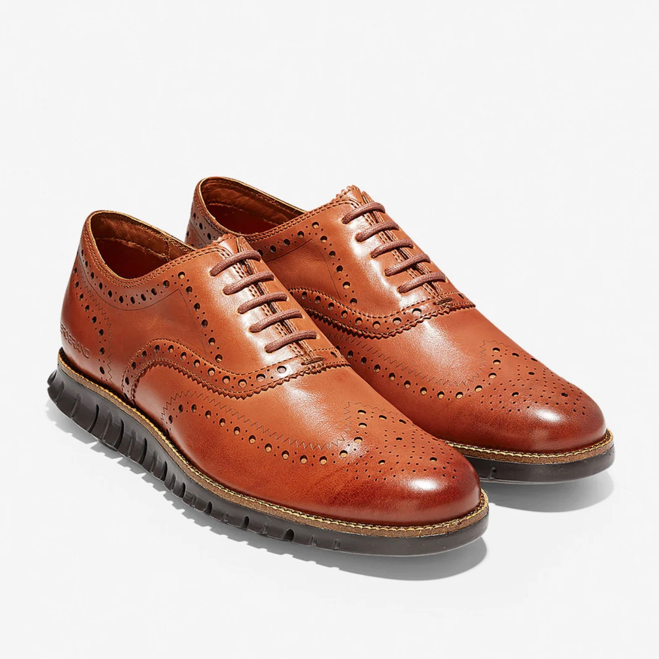 נעלי אוקספורד אמריקאיות של Cole Haan C29411 לגברים בצבע קאמל