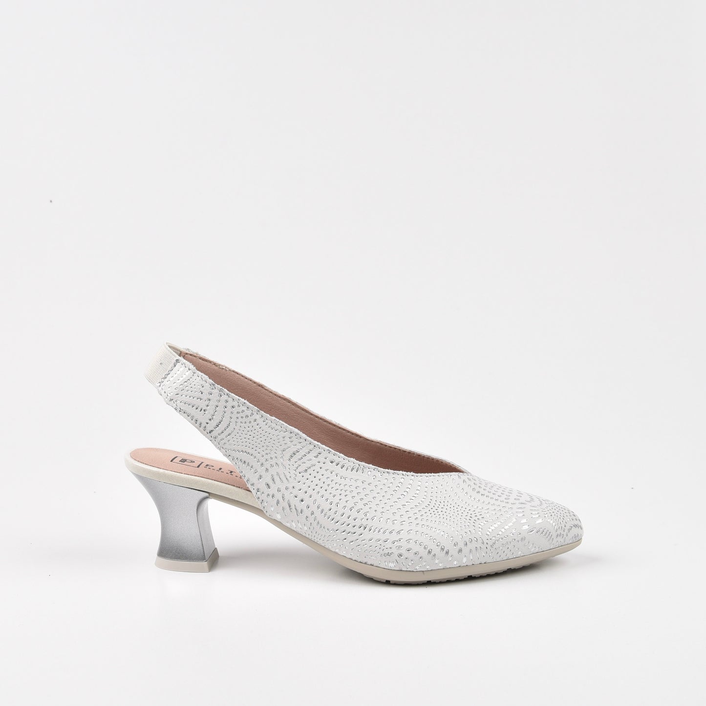 Pitillos Spanish Medium Heel Sandal for Women in silver .
