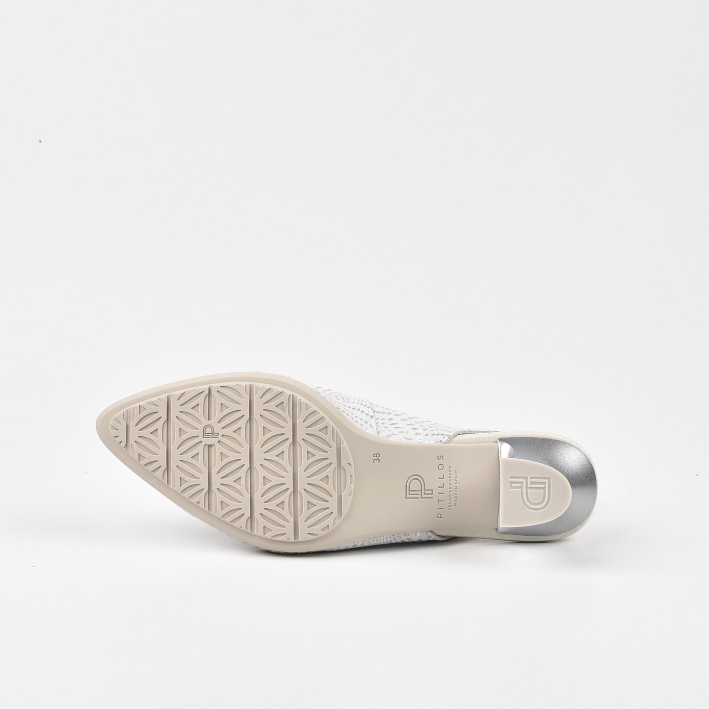 Pitillos Spanish Medium Heel Sandal for Women in silver .