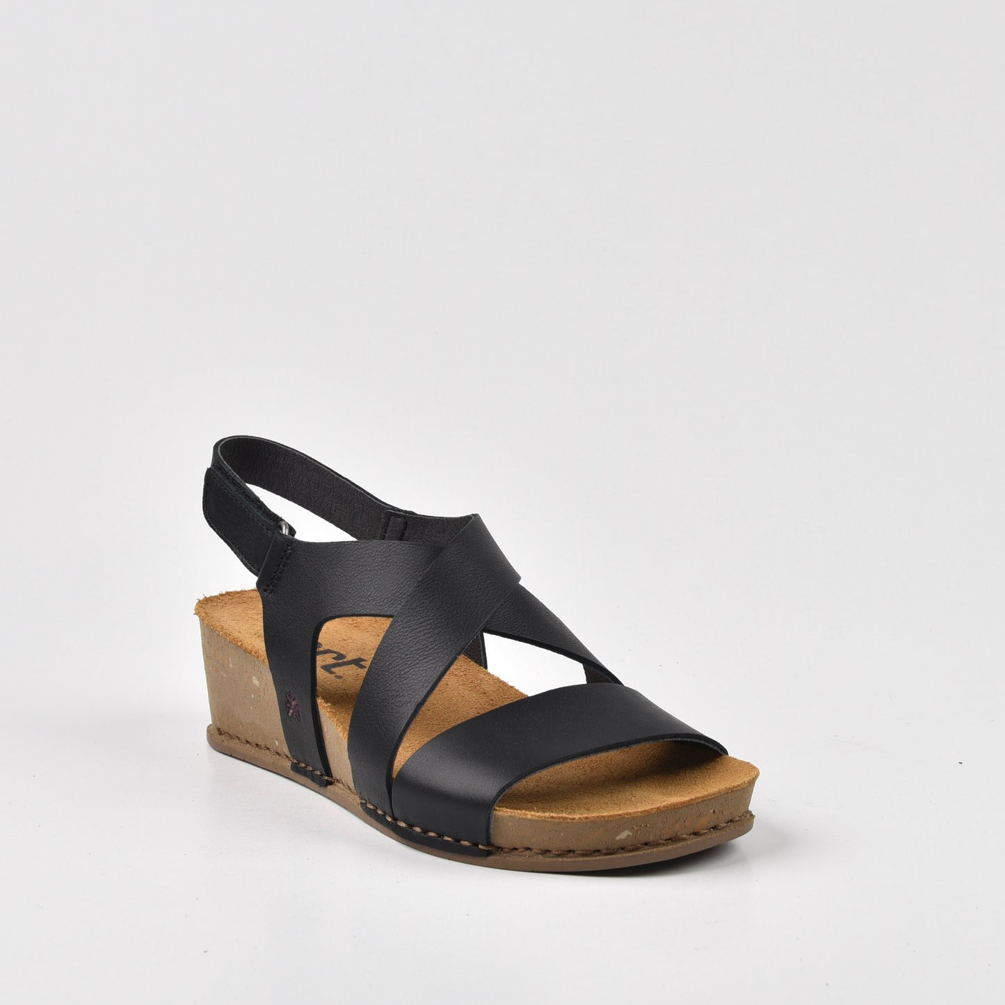 صندل إسفيني من Art Spanish Strap للنساء باللون الأسود نابا.