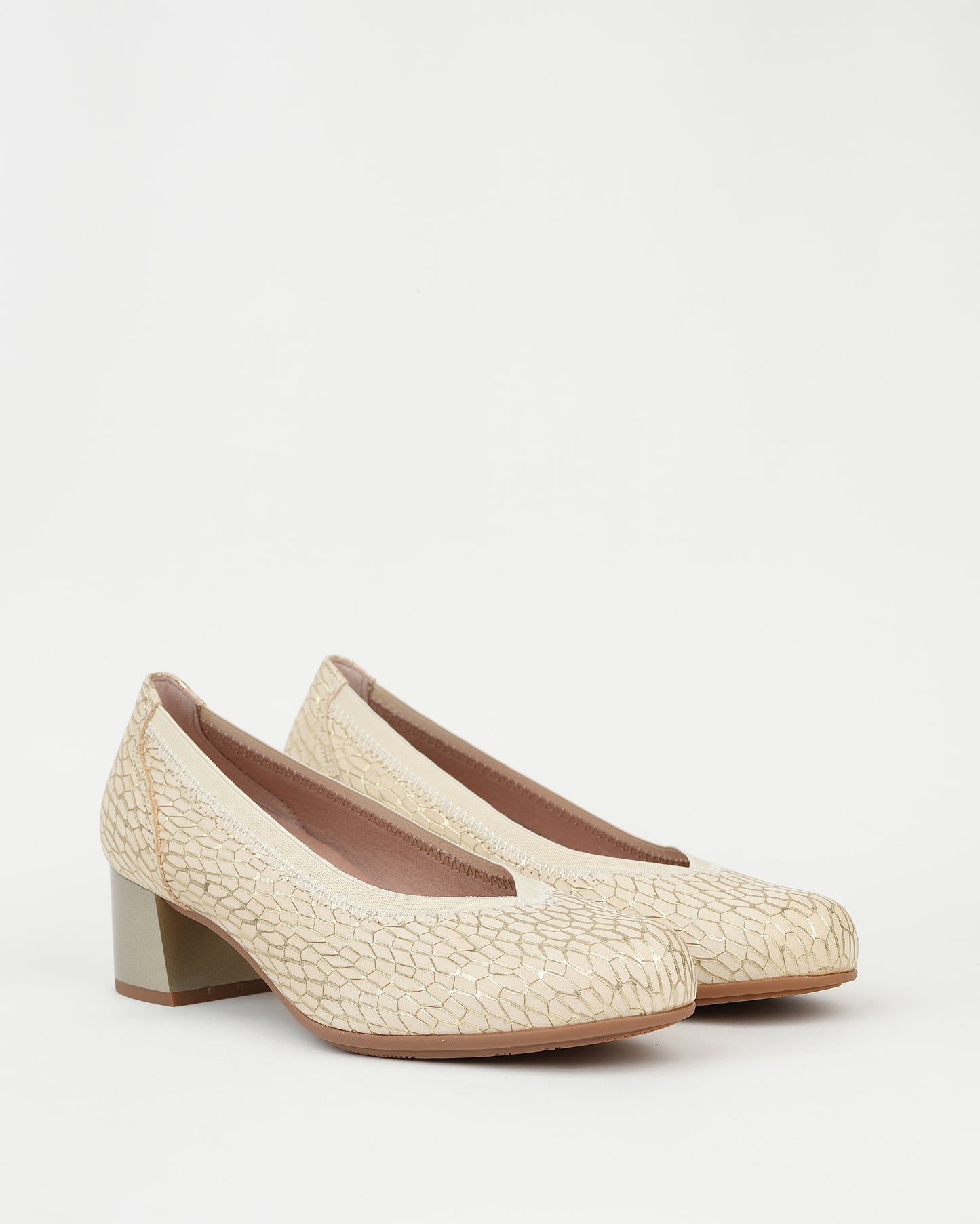 Pitillos spanish mid heel shoes for women in gold