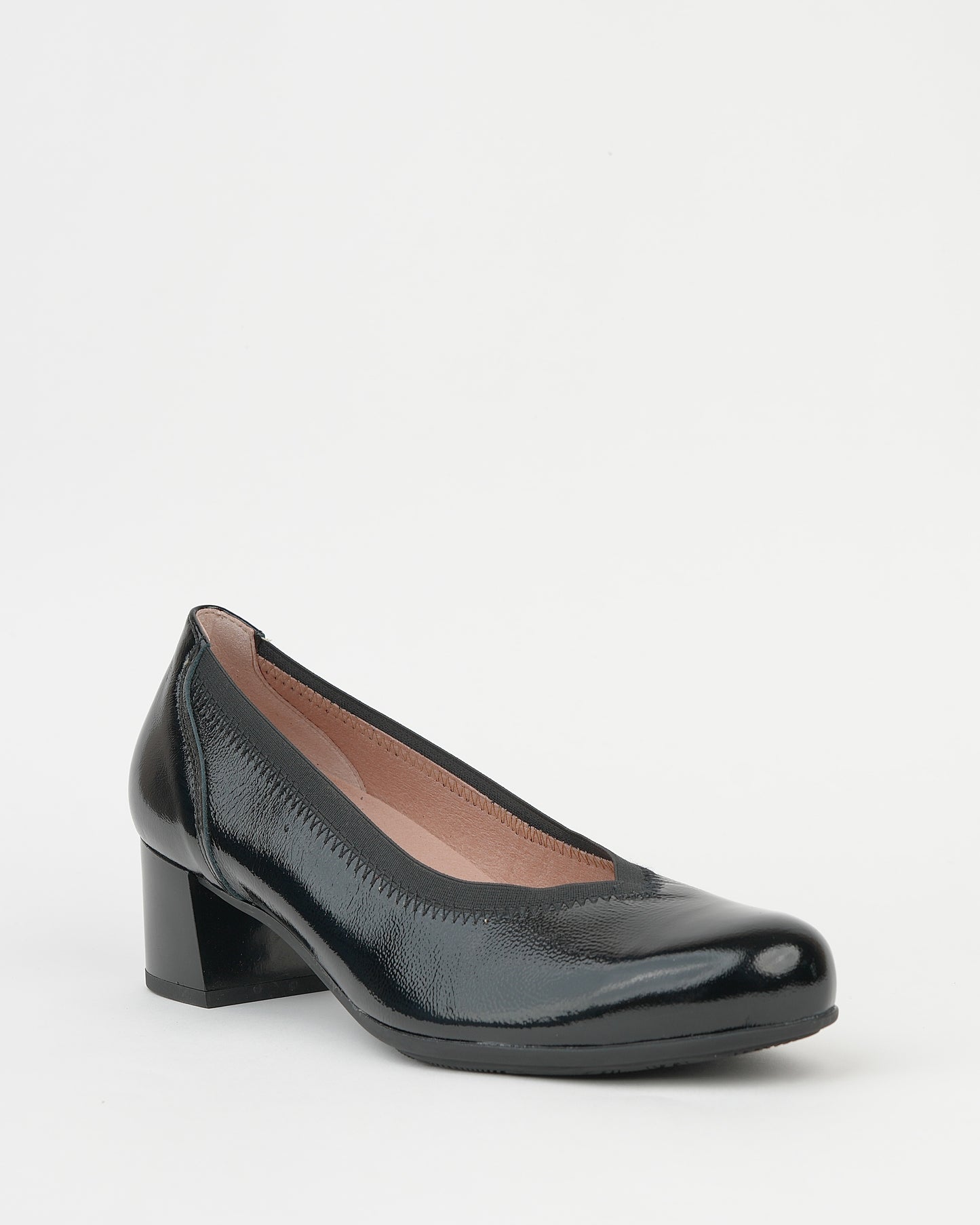 Pitillos spanish mid heel shoes for women in shiny black