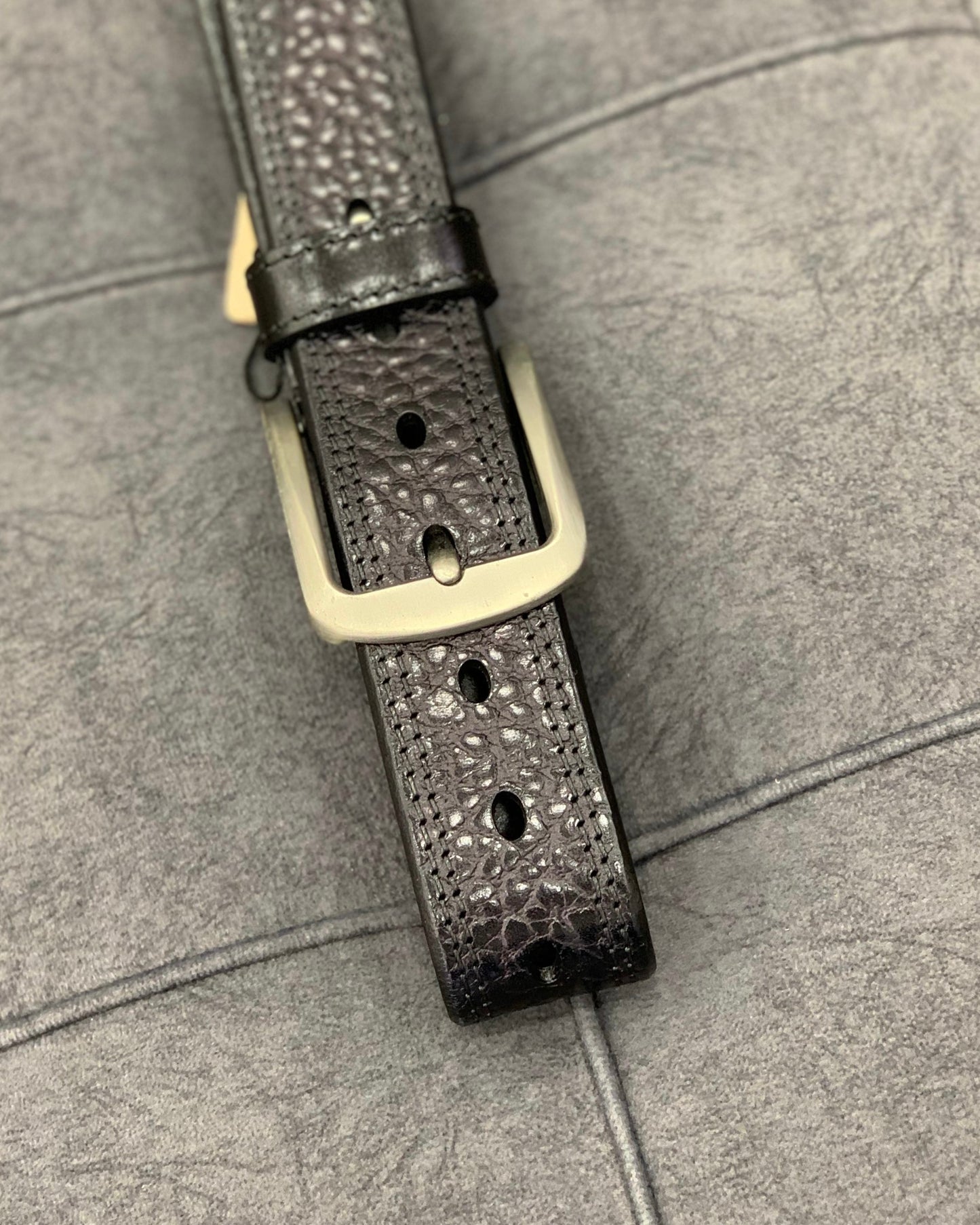 Shalapi Genuine leather belts for jeans for men in black