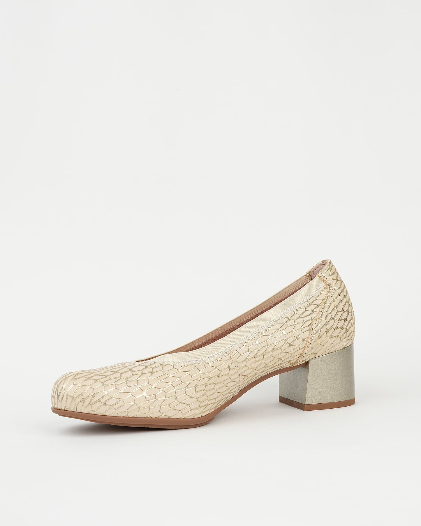 Pitillos spanish mid heel shoes for women in gold