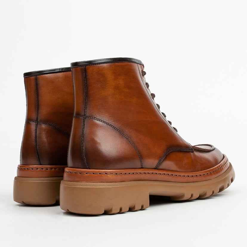 Calce spanish boots for men in Camel