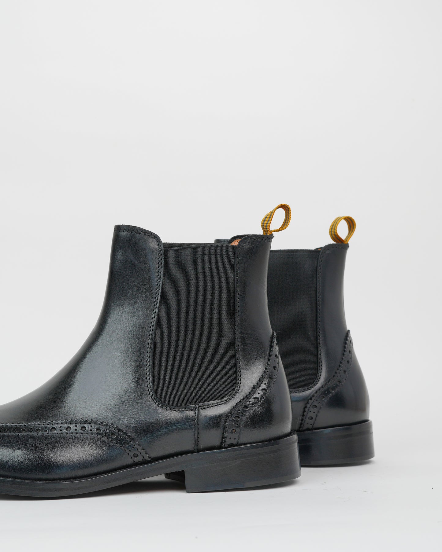 Shalapi oxford boots for men in black