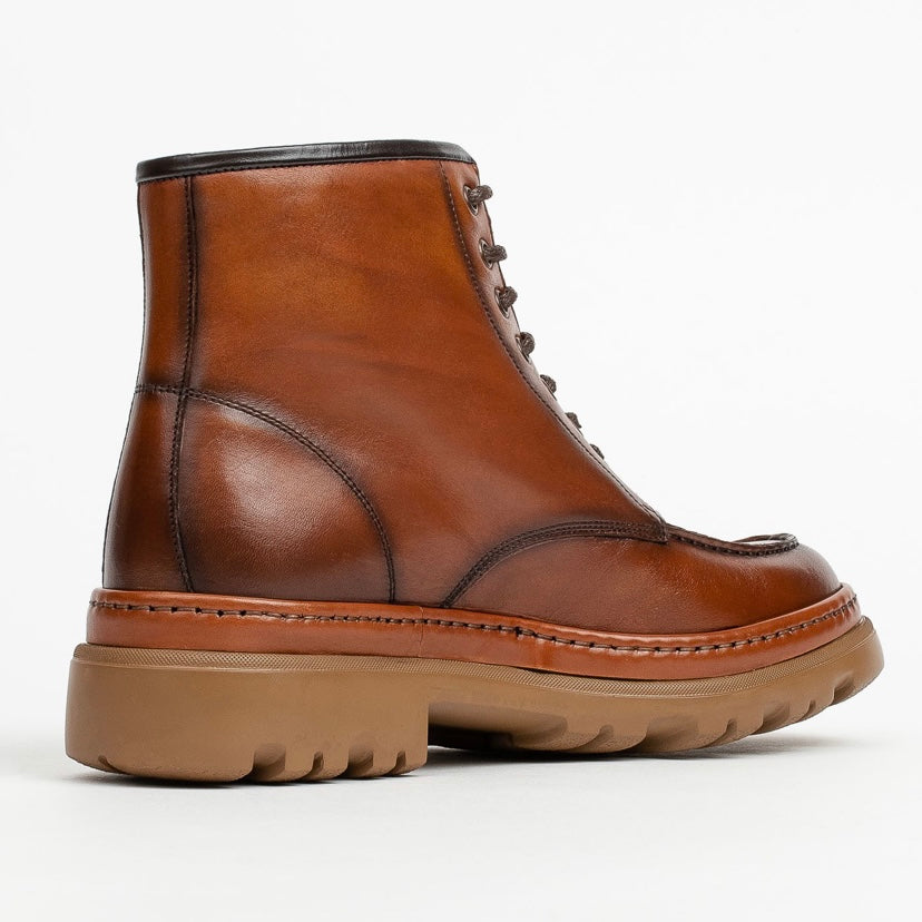 Calce spanish boots for men in Camel