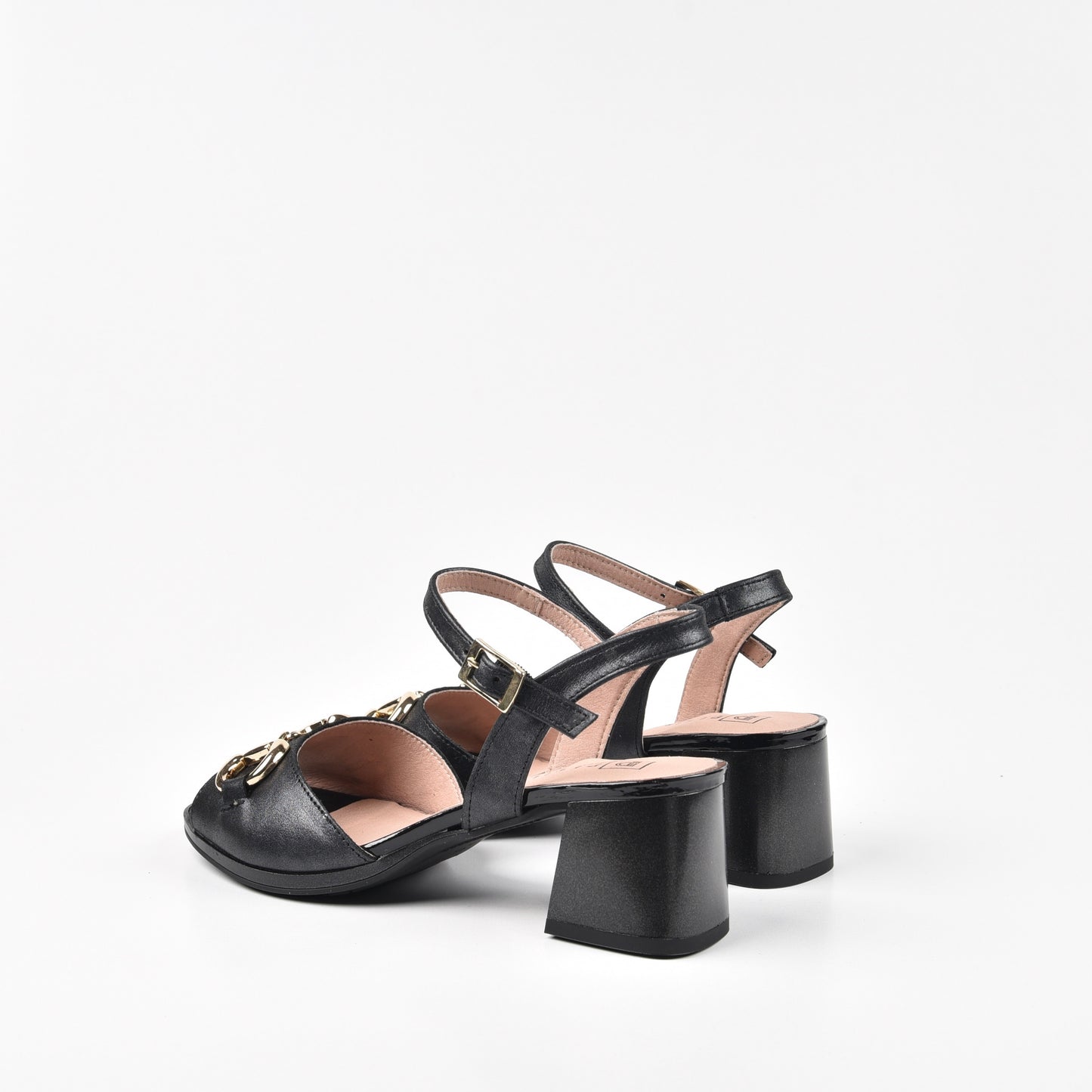 Pitillos Spanish Classic Low Heel Sandals for Women in Black.