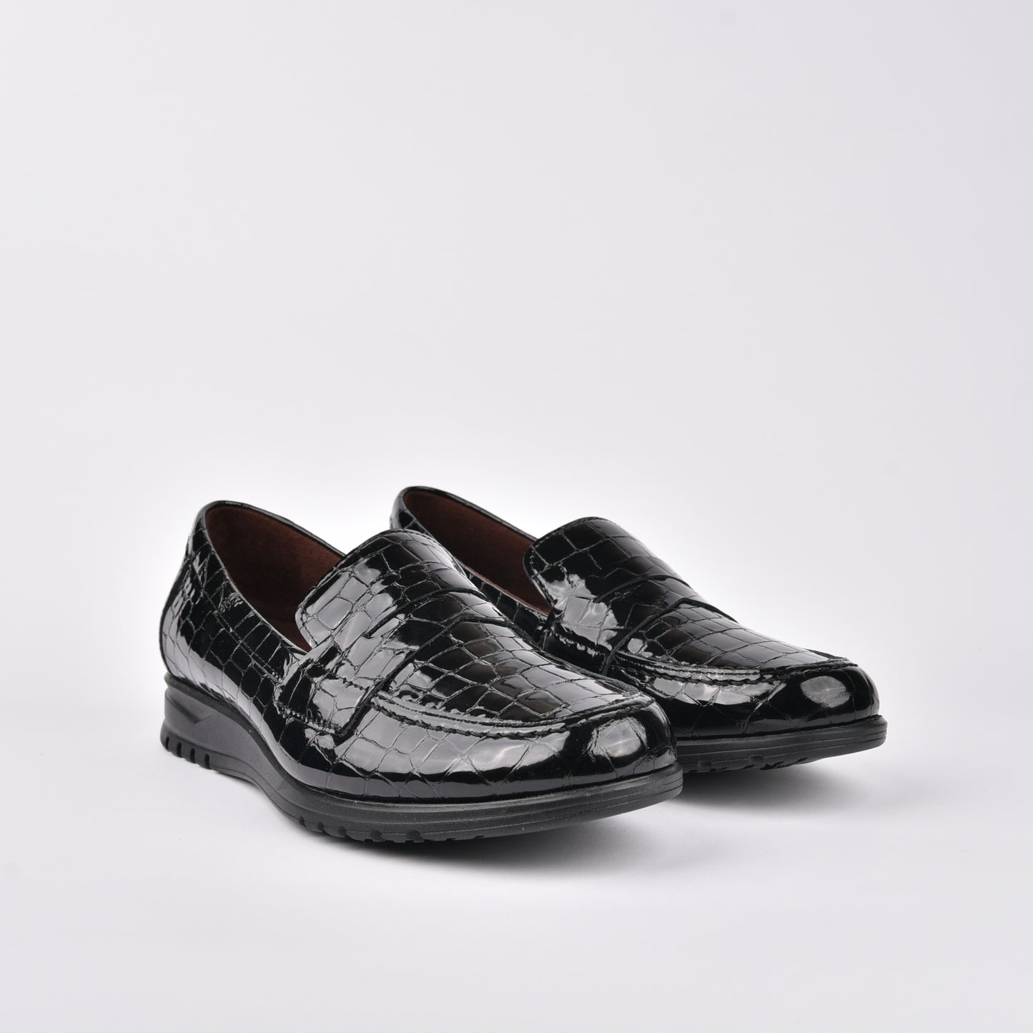 10132 Pitillos 100% Genuine Leather Spanish loafers for women in black