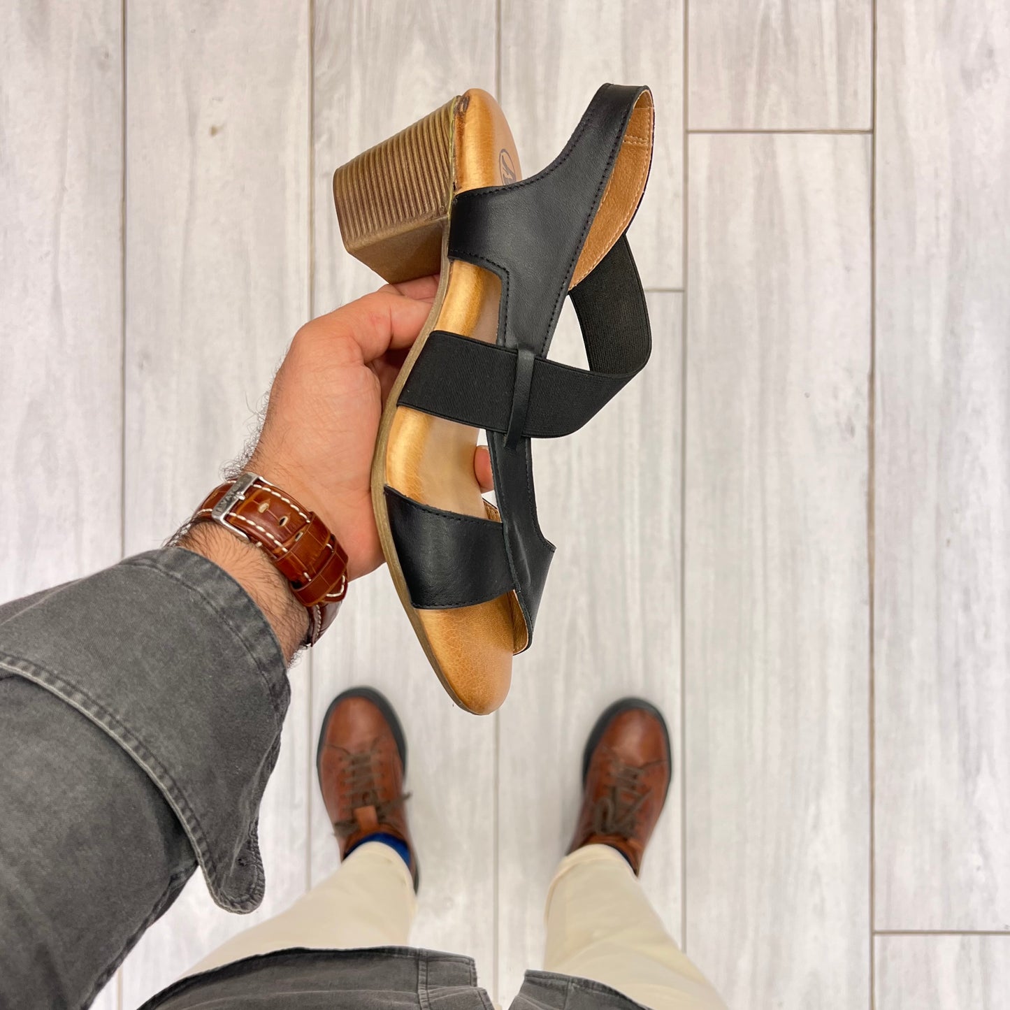 Shalapi leather Mid Heel sandals for Women in Black.