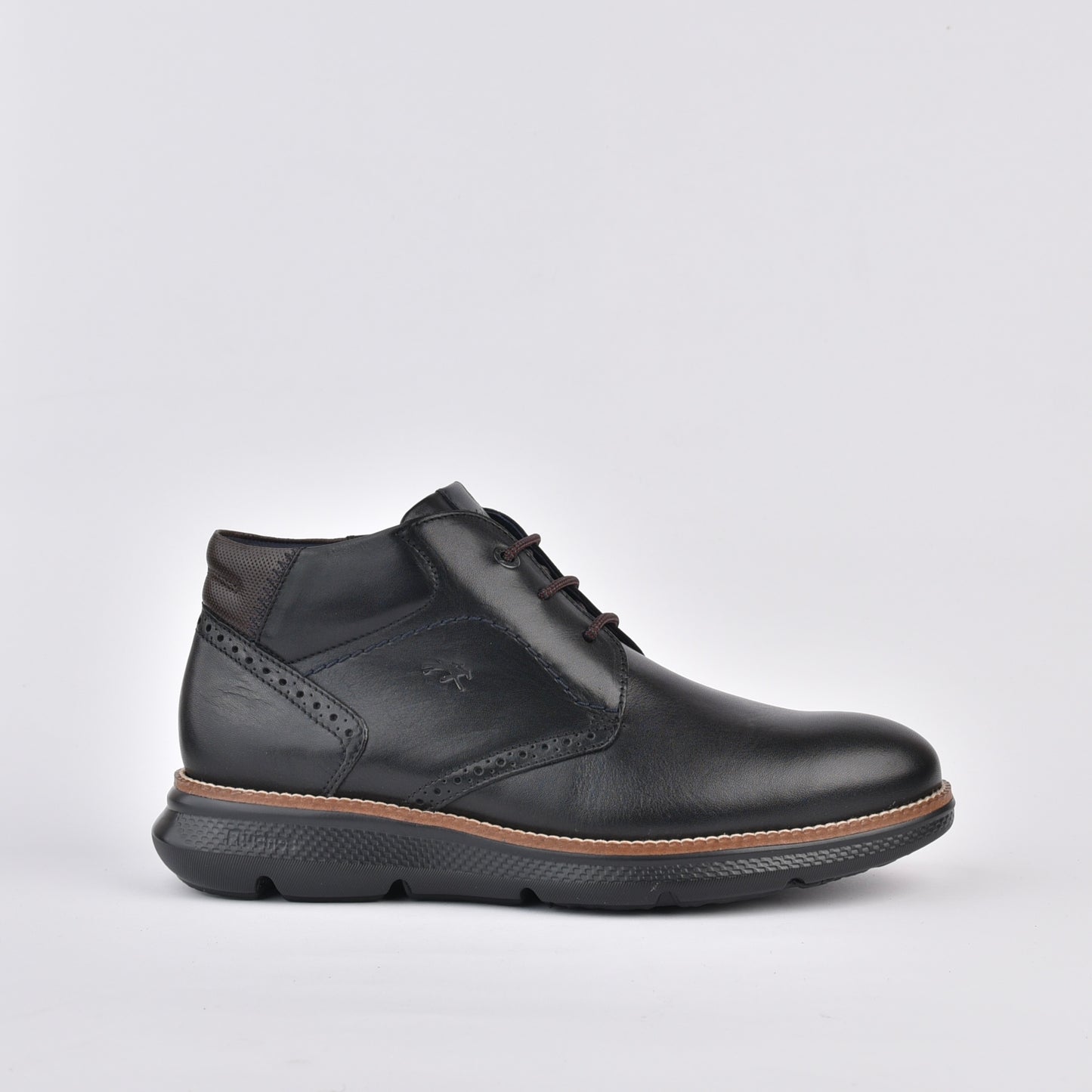 Fluchos Spanish boots for men in black