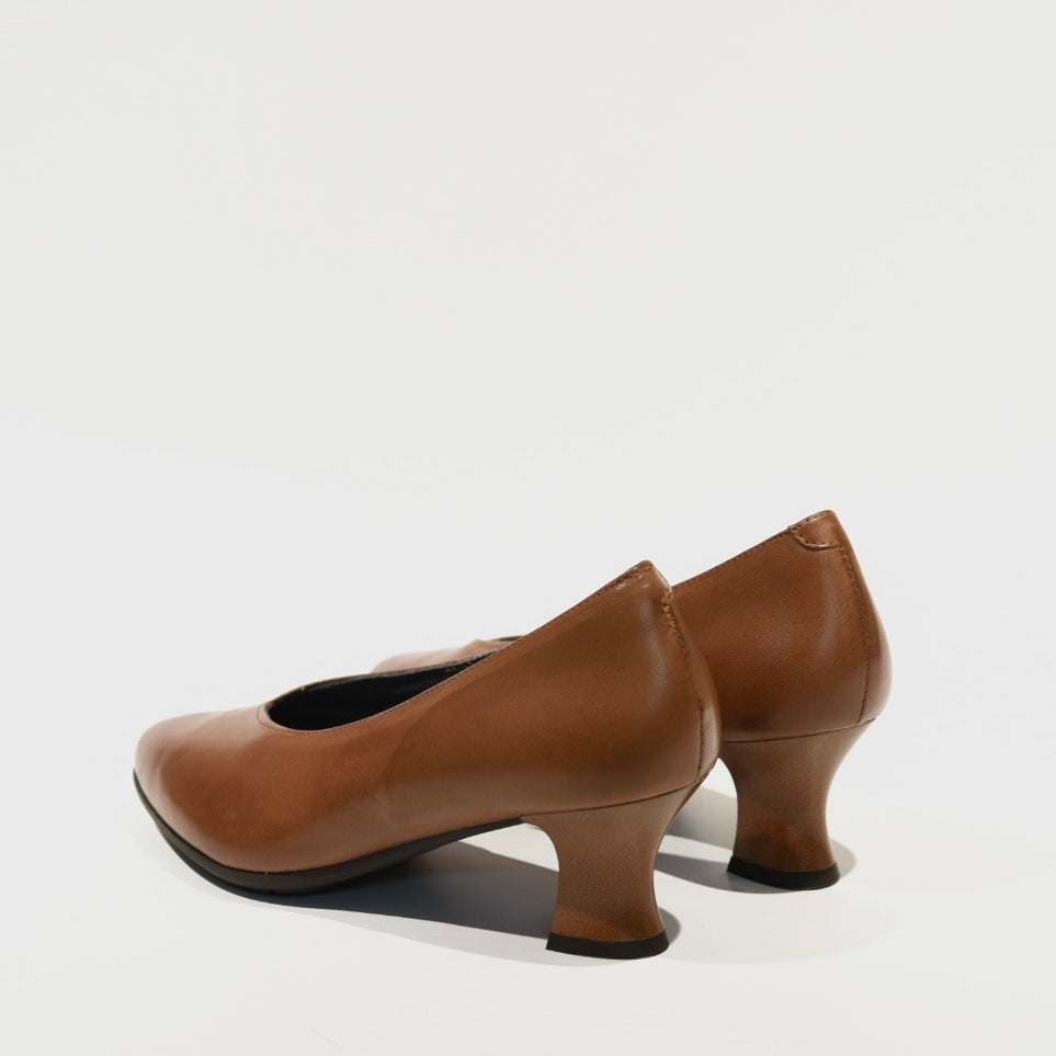 Pitillos 100% Genuine Leather Spanish Shoes in Camel