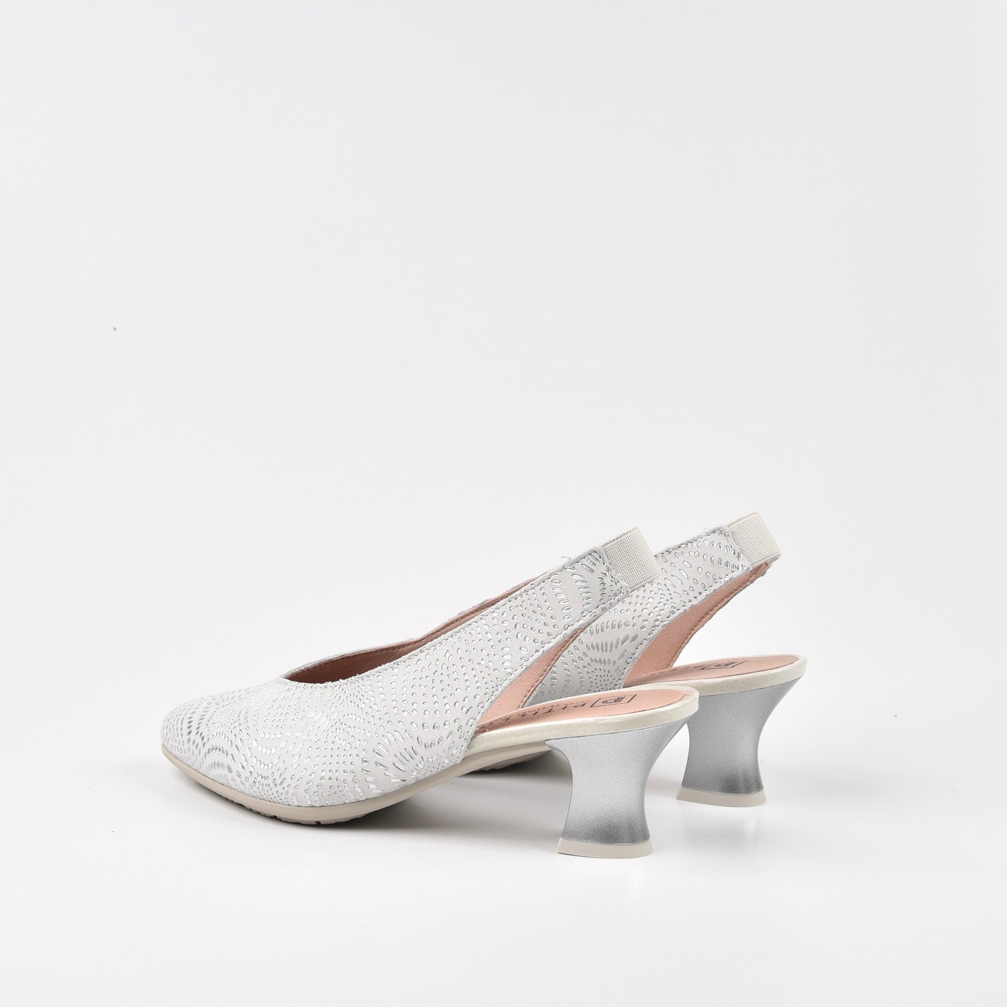 Pitillos Spanish Medium Heel Sandal for Women in silver .