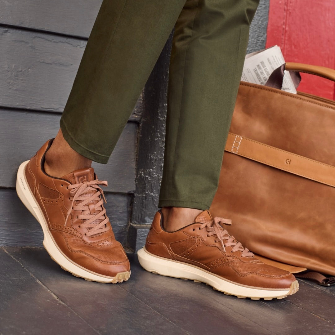 נעלי ספורט אמריקאיות של Cole Haan C37392 לגברים בצבע קאמל