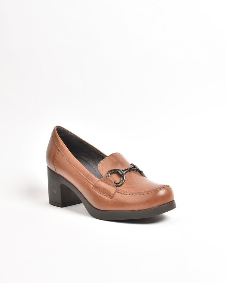 Pitillos classic high heel shoes for women in camel