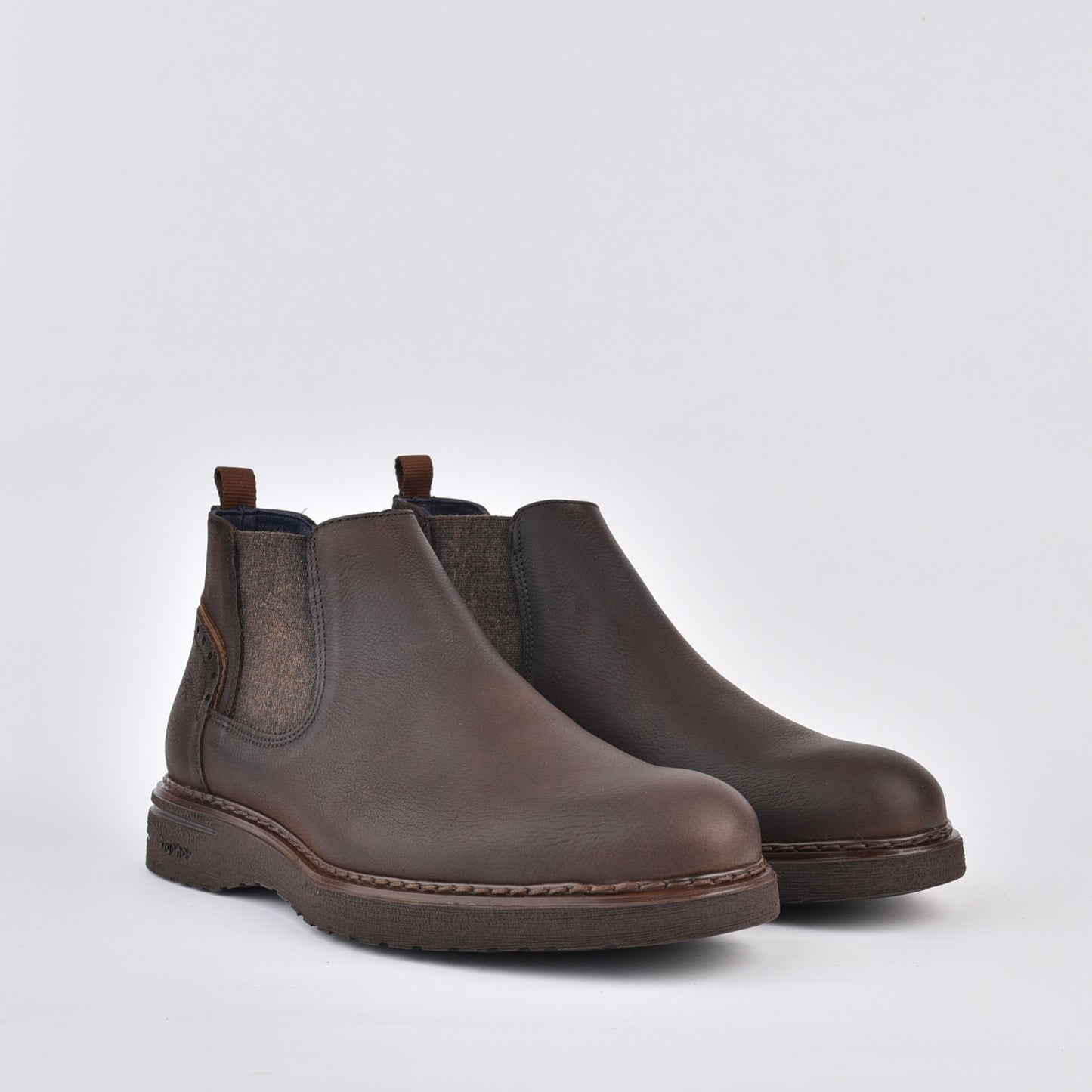 Fluchos Spanish Chelsea boots for men in brown