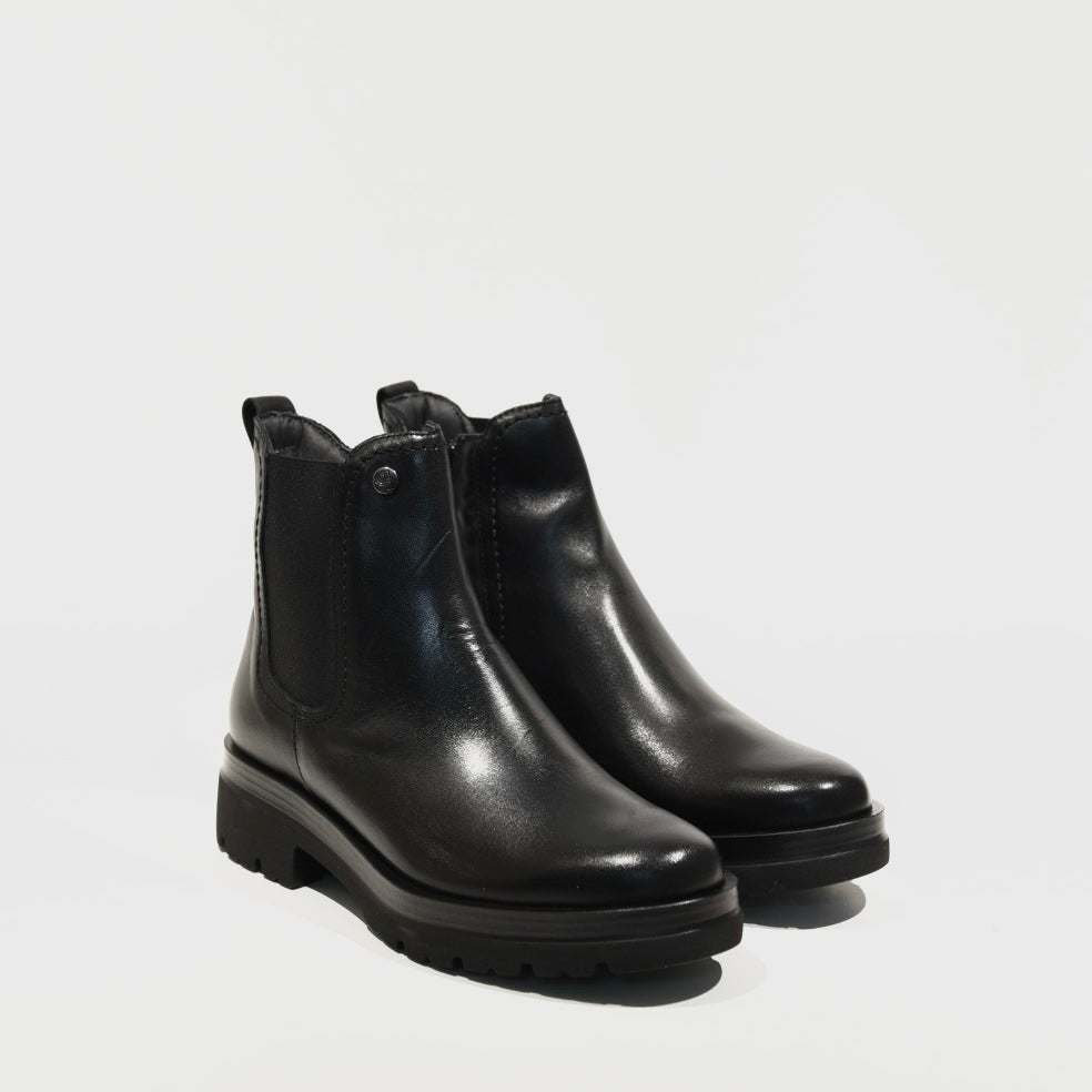 100% Genuine Leather Spanish Chelsea boots in Black for women