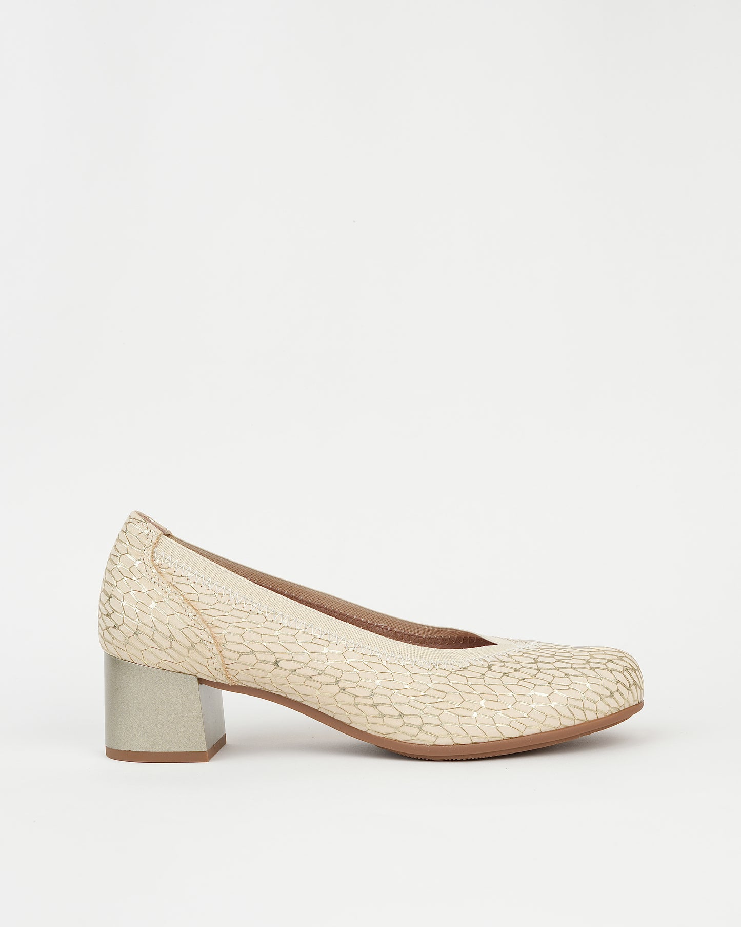 Pitillos spanish mid heel shoes for women in gold