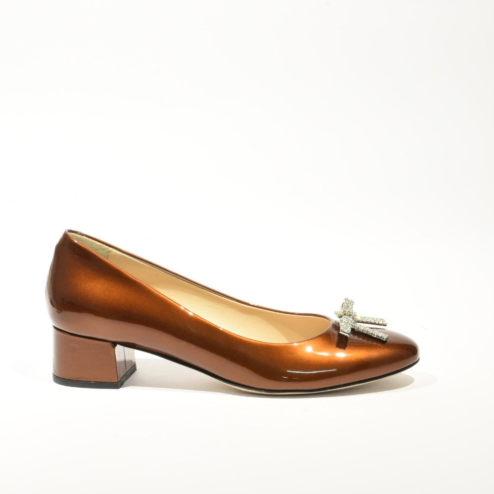 Sofia Baldi Turkish classic shoes for women in shiny Camel