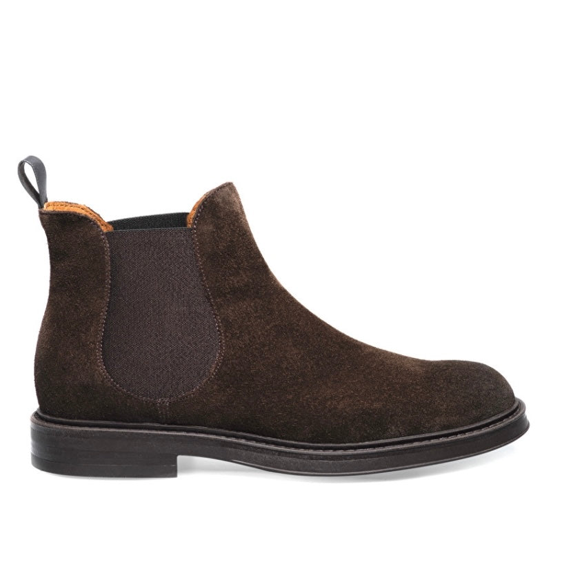 Frau Italian Chelsea Boots for men in Suede brown