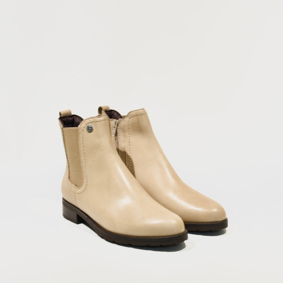 Pitillos 100% Genuine Leather Spanish Chelsea boots in Taupe for woman