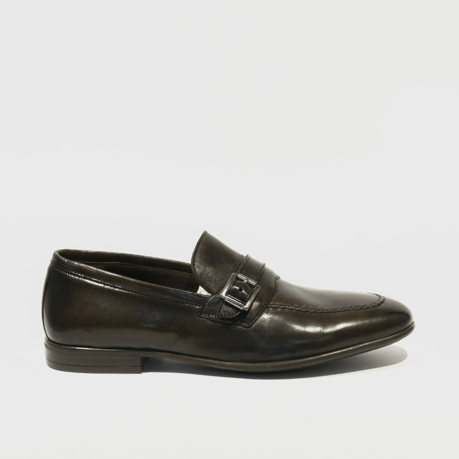 Shalapi Italian loafers for Men in Brwon