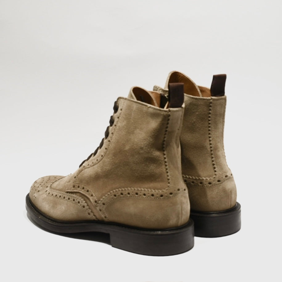 Shalapi Italian boots for men in suede’s beige