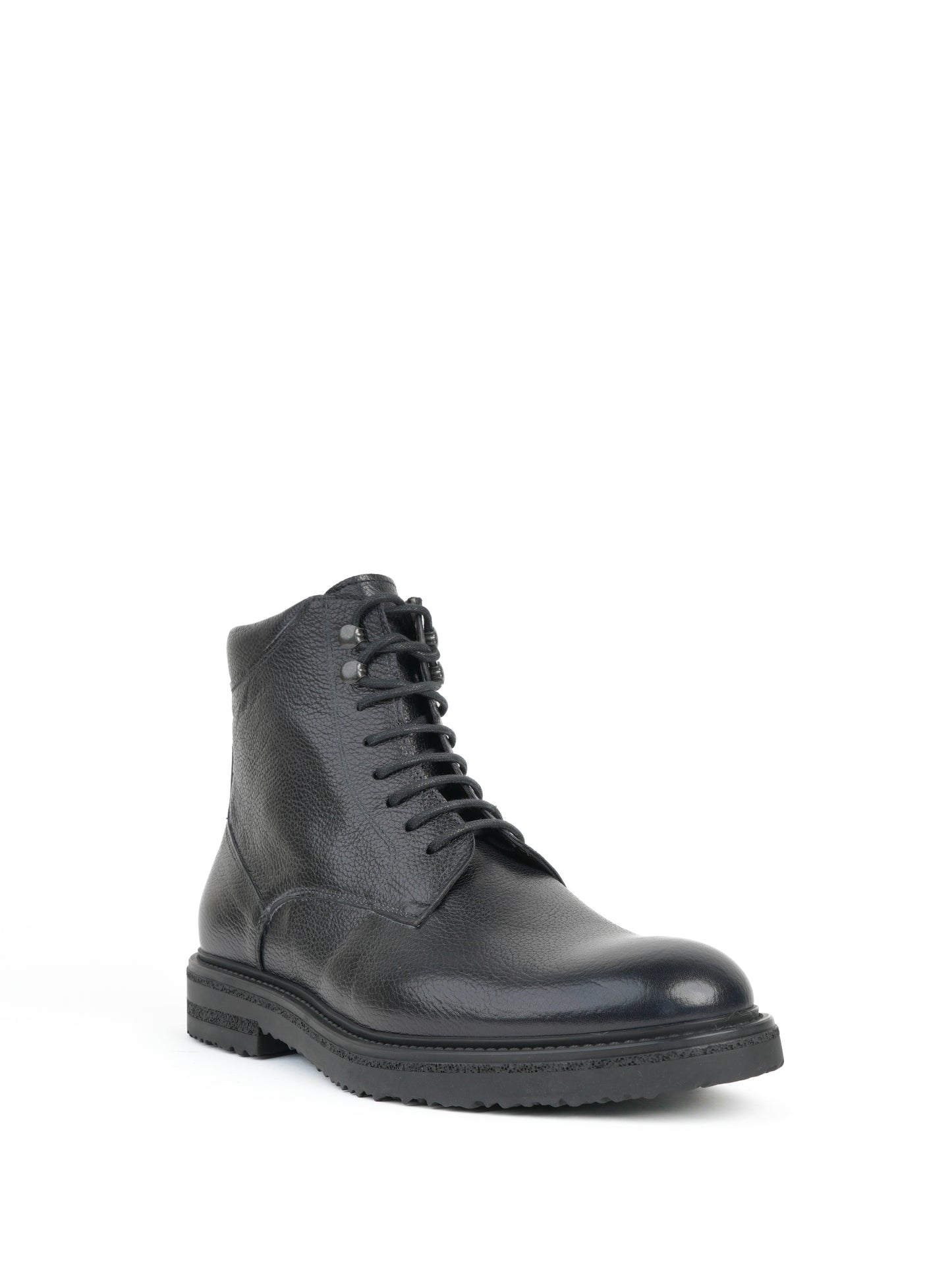 Shalapi boots in grain leather for men in black