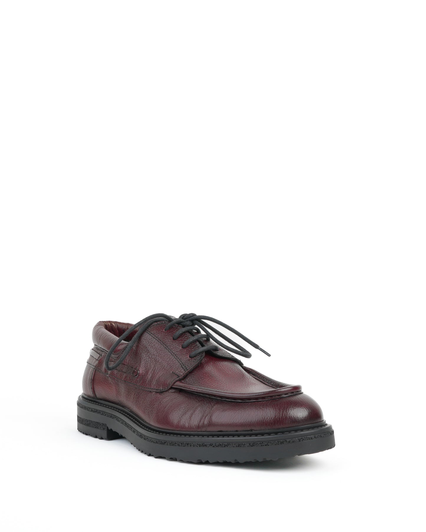 Shalapi shoes in grain leather for men in burdo