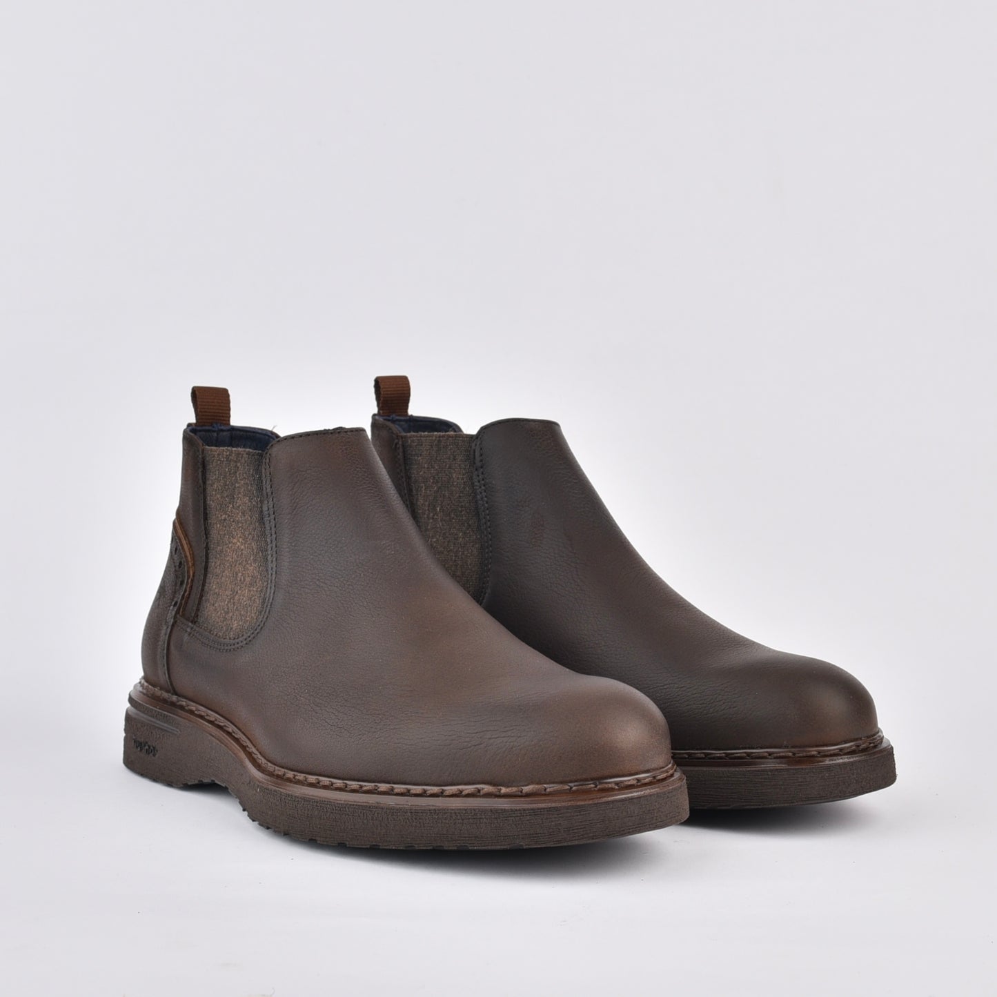Fluchos Spanish Chelsea boots for men in brown