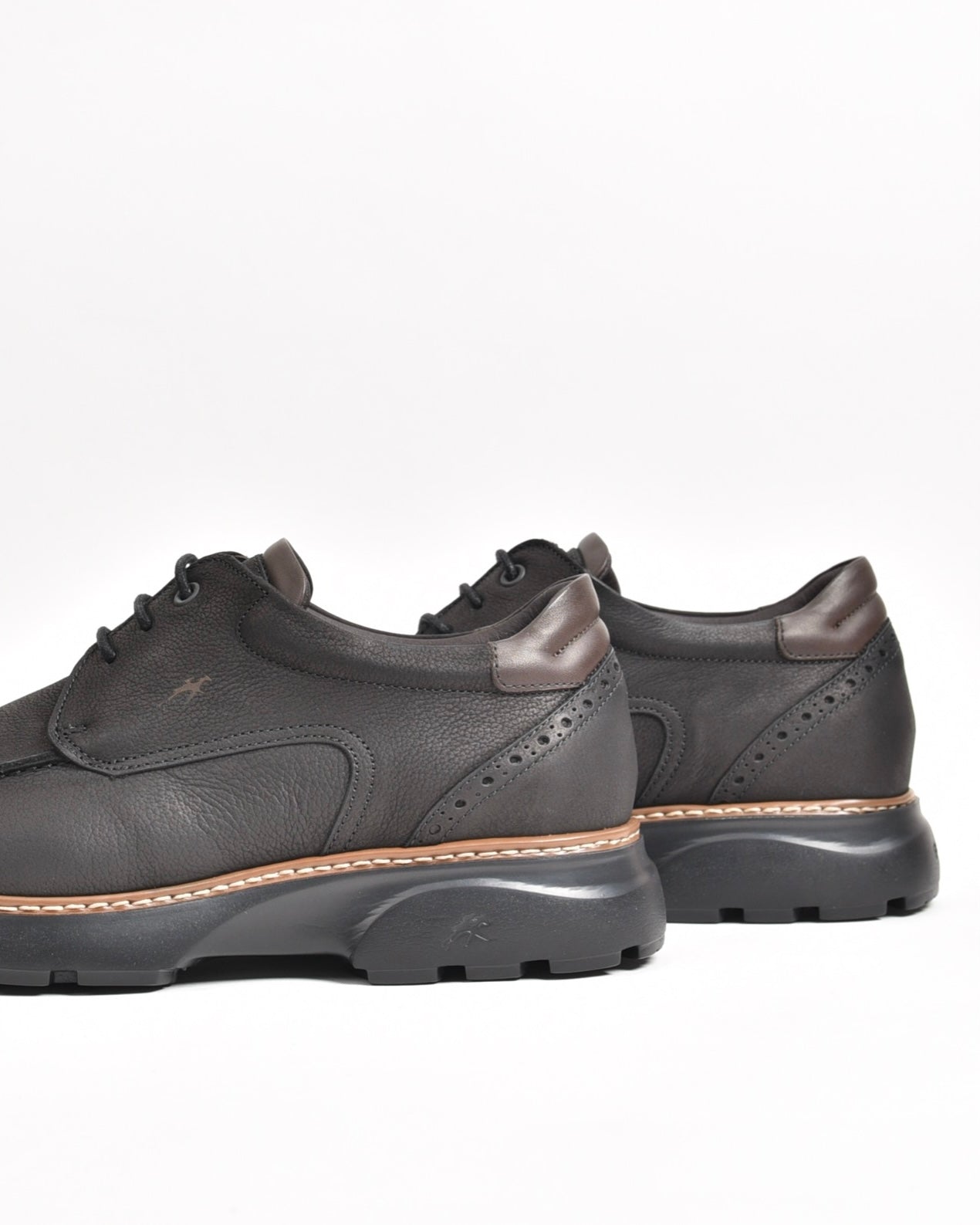Fluchos apron toe derby shoes for men in black