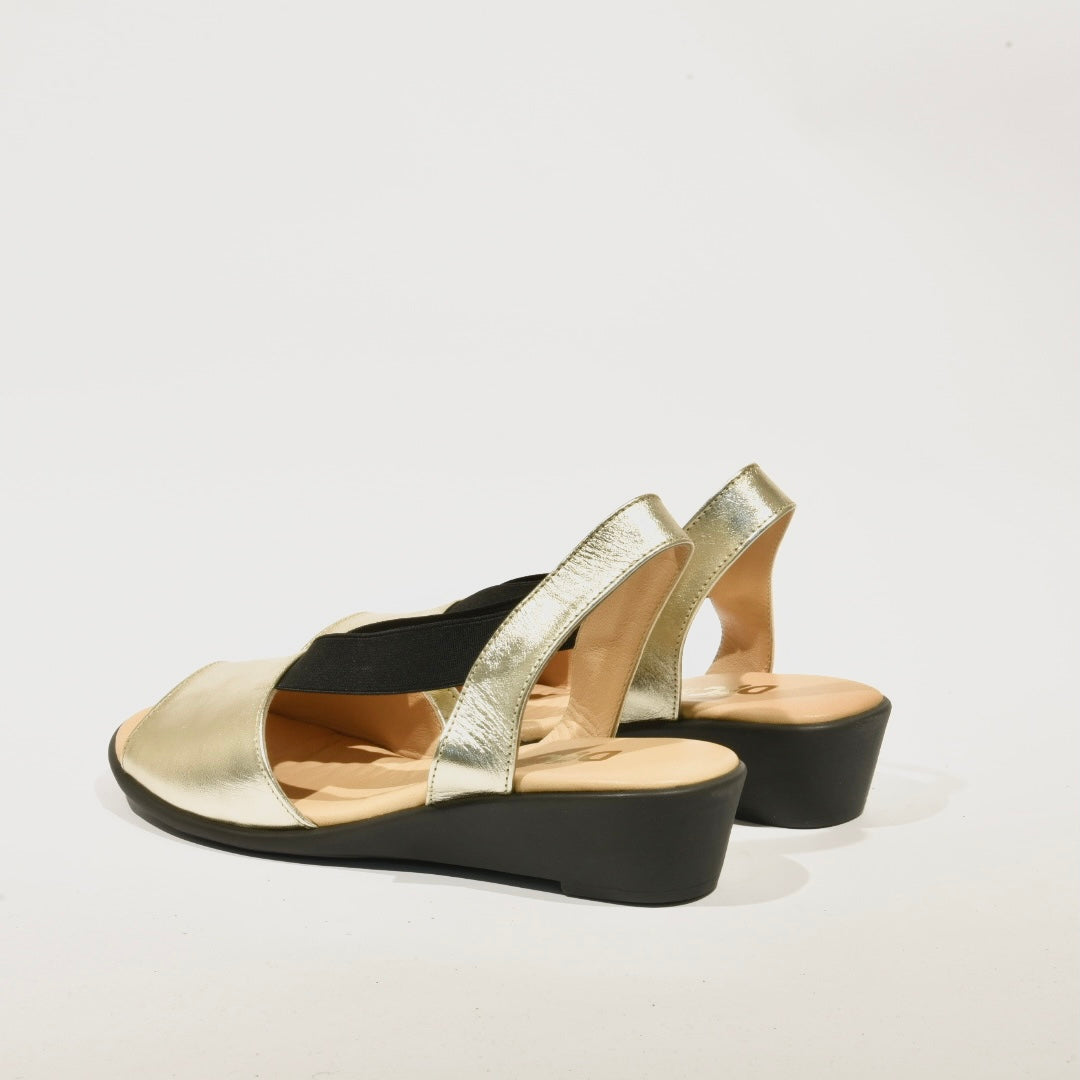 100% Genuine Leather Greek Sandal for Women in Shiny Gold