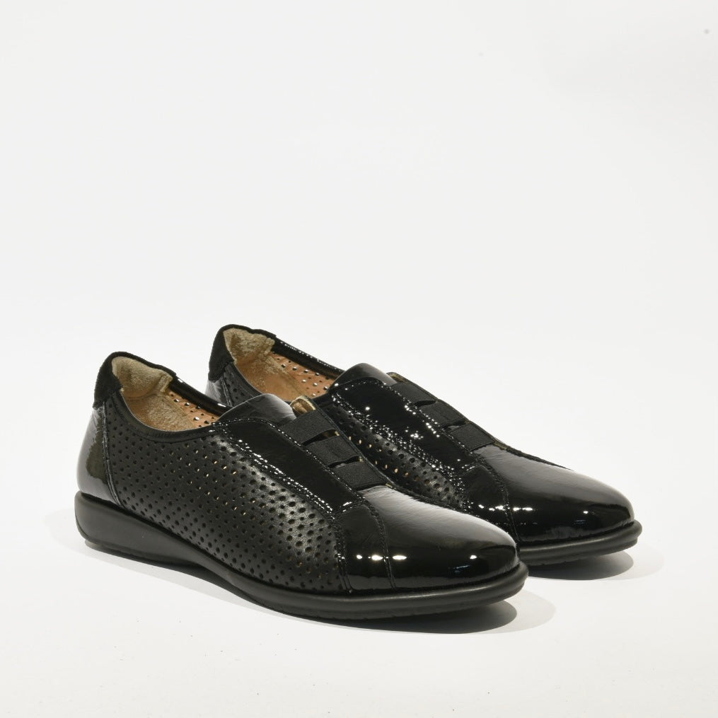 DFC Relax 100% Genuine Leather Greek Shoes for Women in Shiny Black