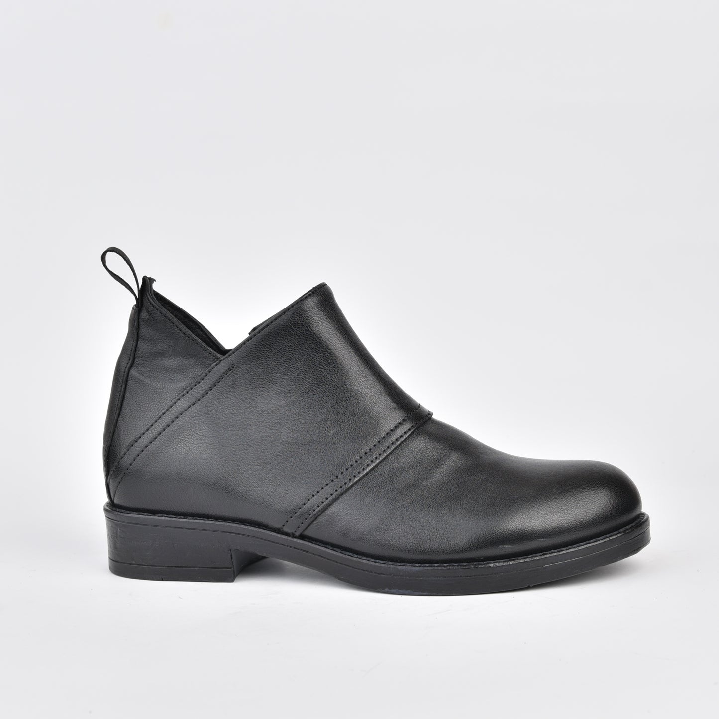 Kebo Italian 100% Genuine Leather boots for women in Black