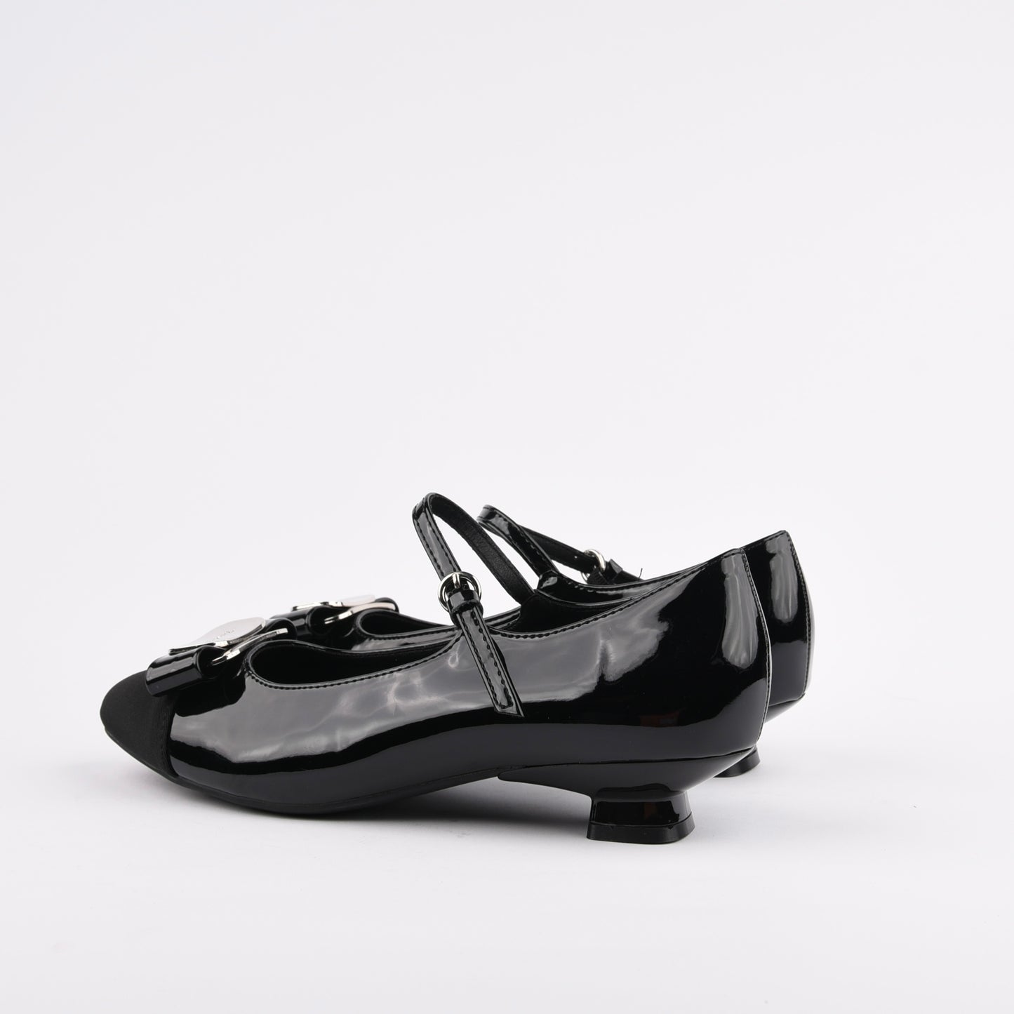 Shalapi classic low heel shoes for women in shiny black