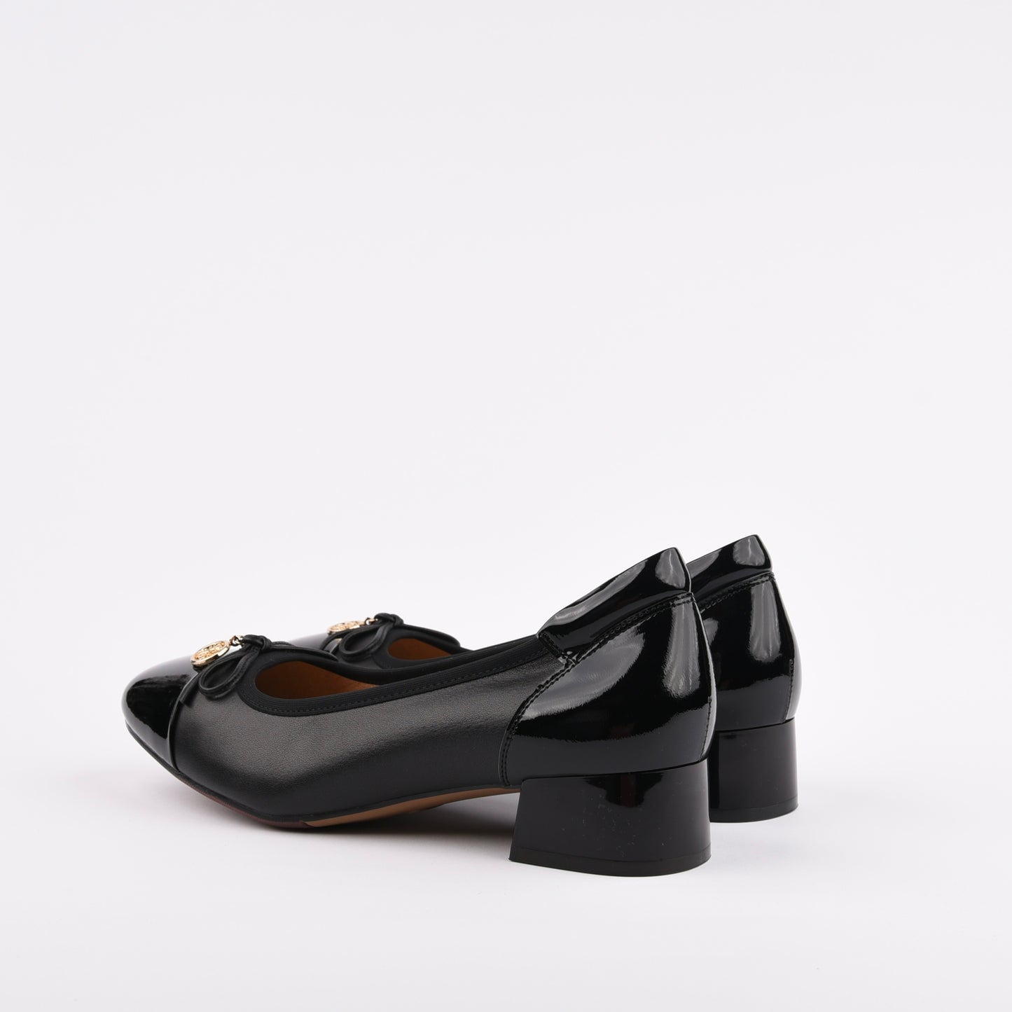 Shalapi low heel shoes for women in black