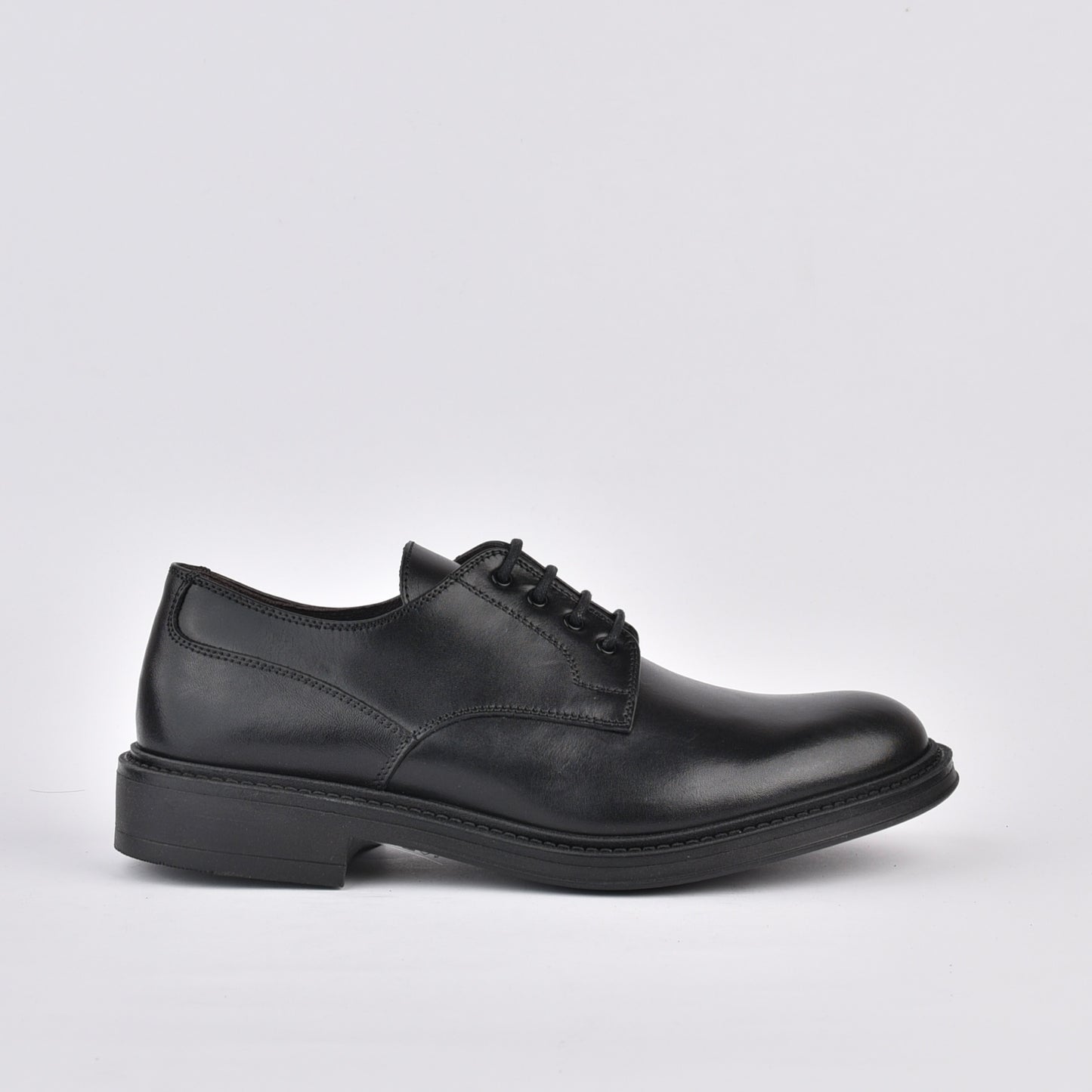 Landina Italian lace up shoes for men in black