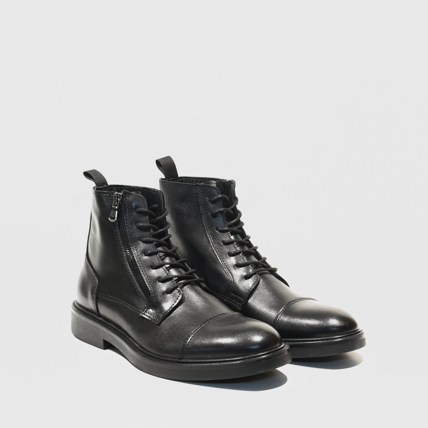 Kebo Italian boots for men in black