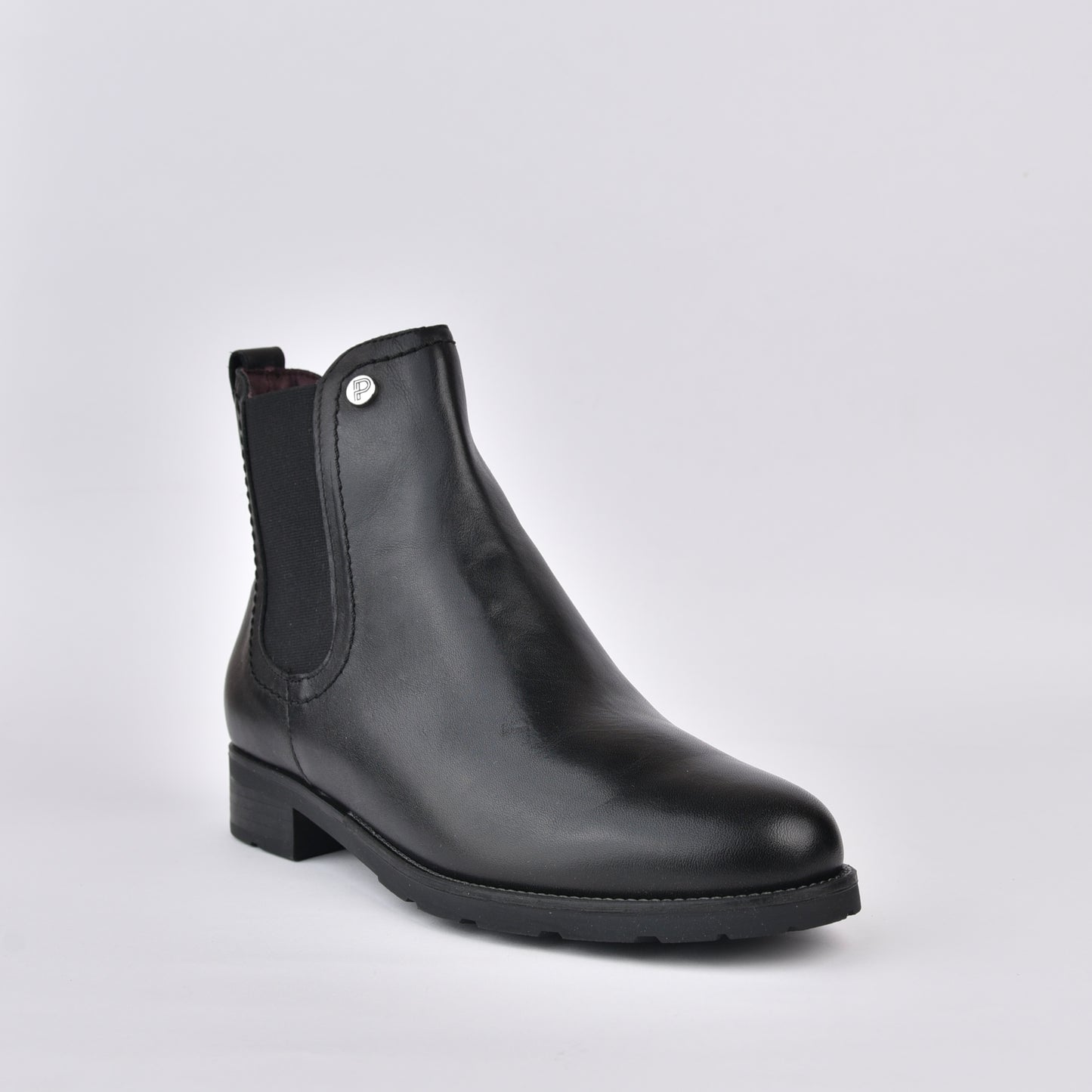 Pitillos 100% Genuine Leather Spanish Chelsea boots in Black for women