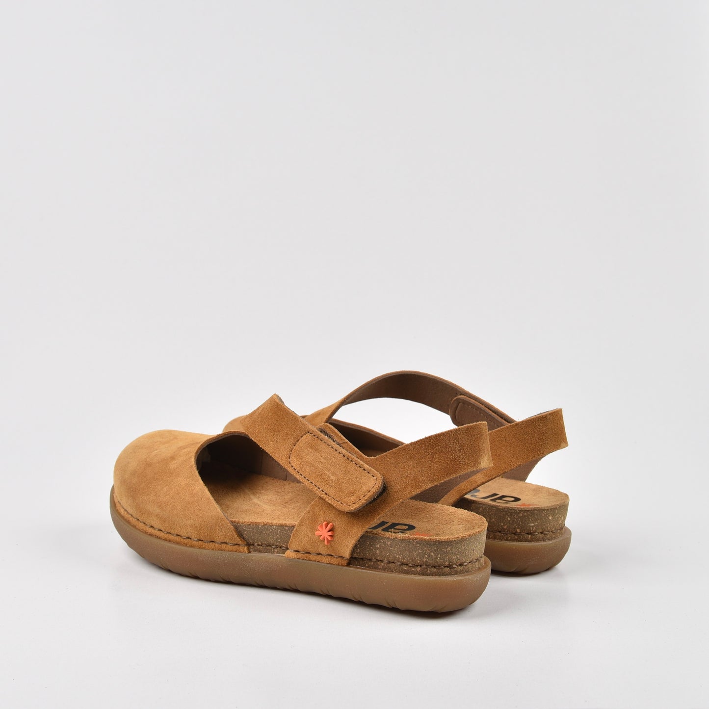 Art Spanish Strap Sandal for Women in suede Camel.