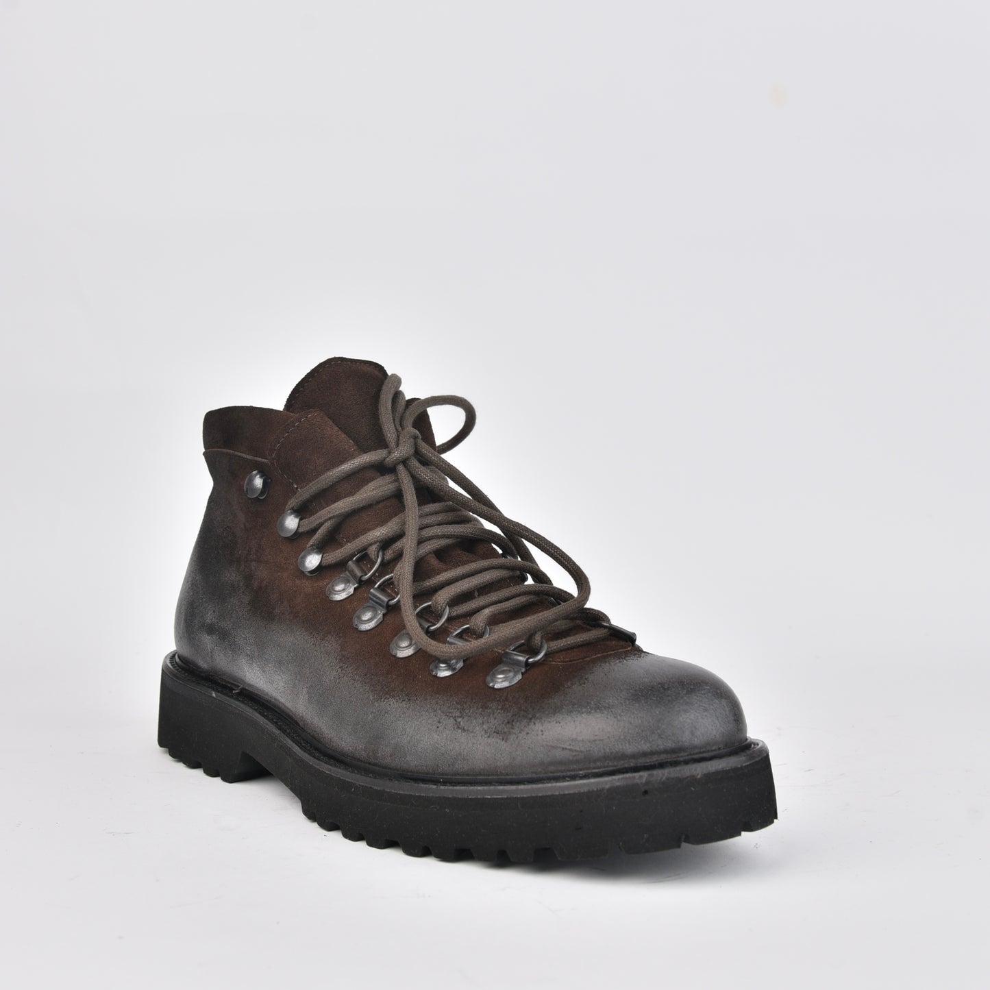 Shalapi Italian boots for men in suede brown