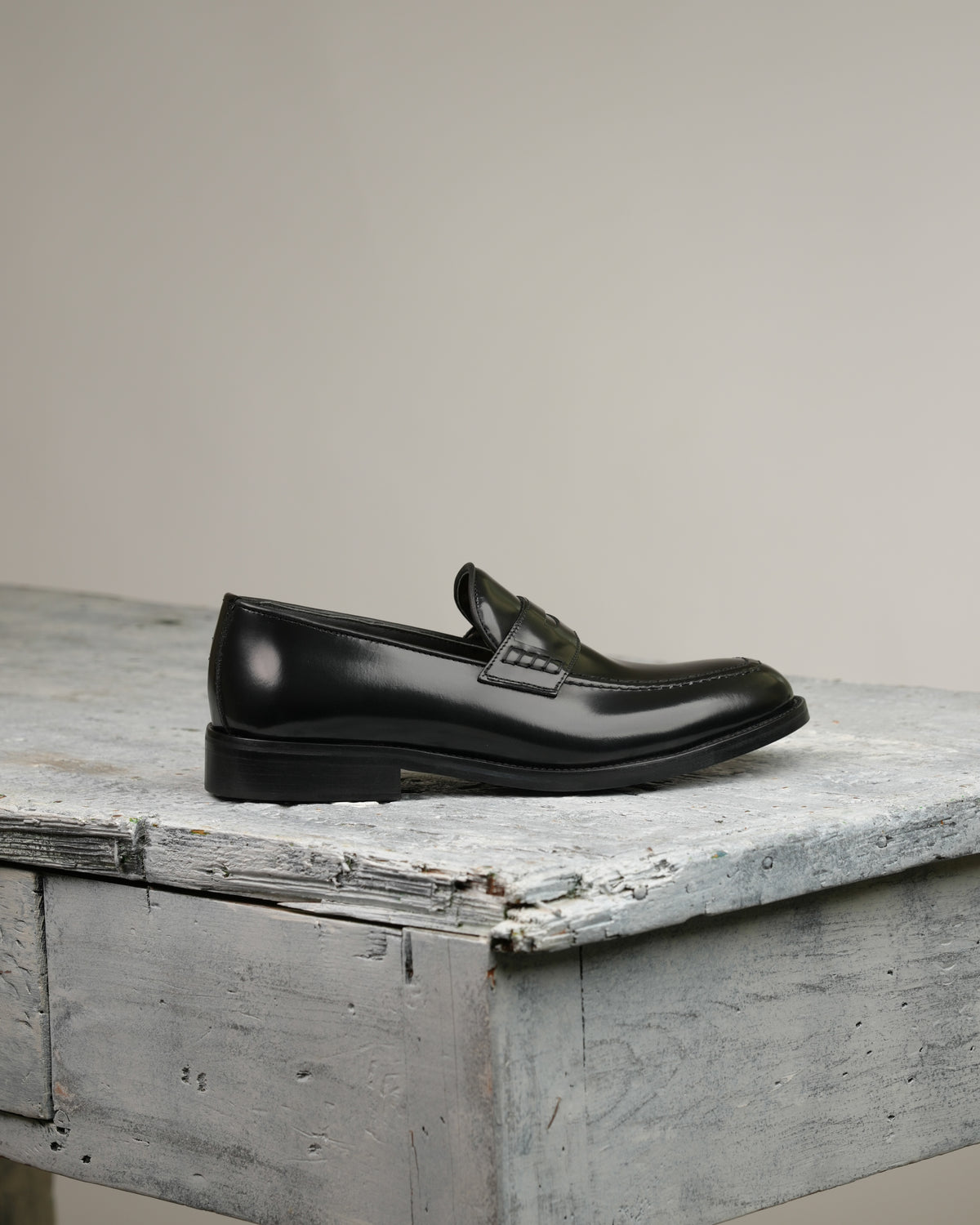 Shalapi Napoli penny loafers for men in black