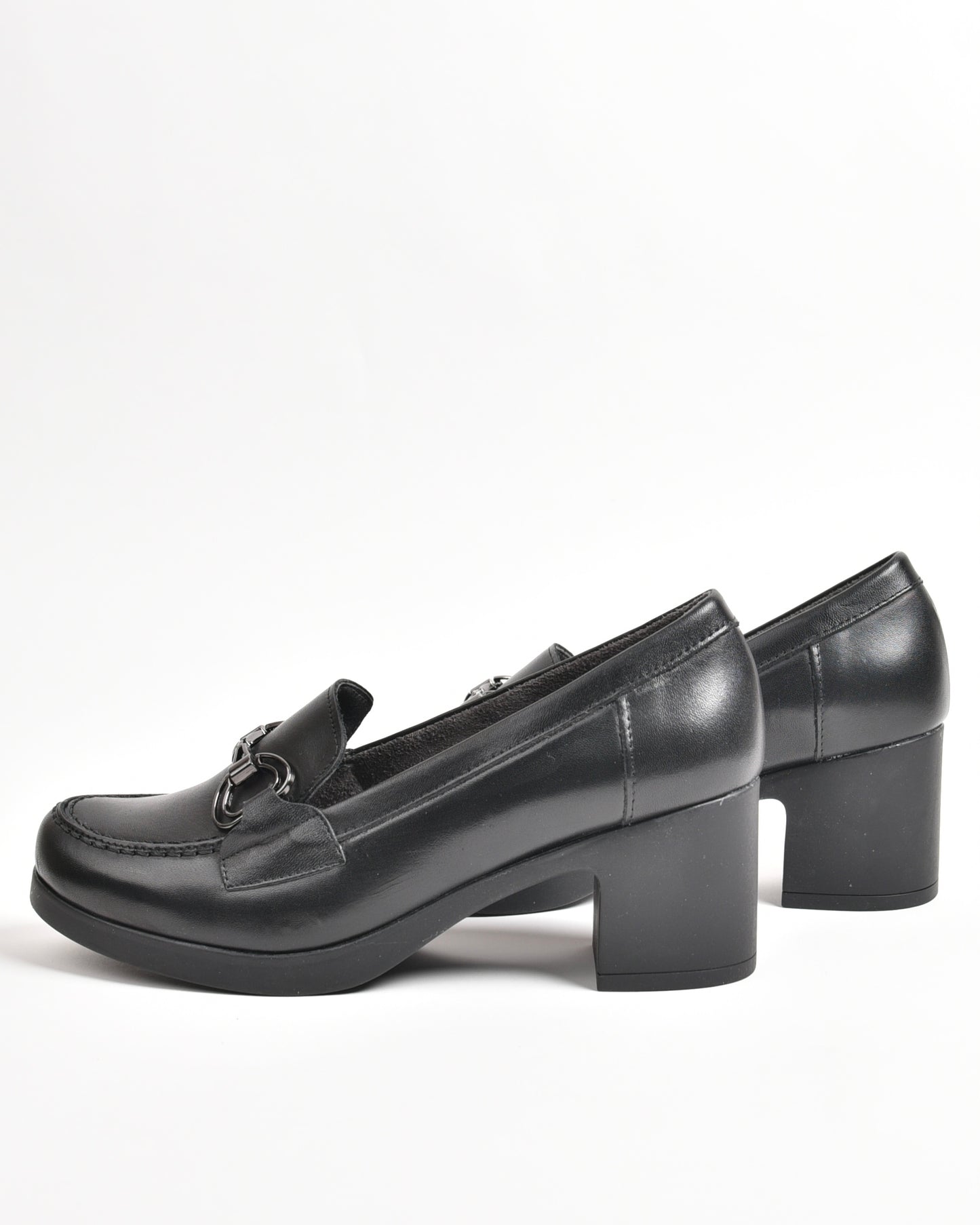 Pitillos classic high heel shoes for women in black