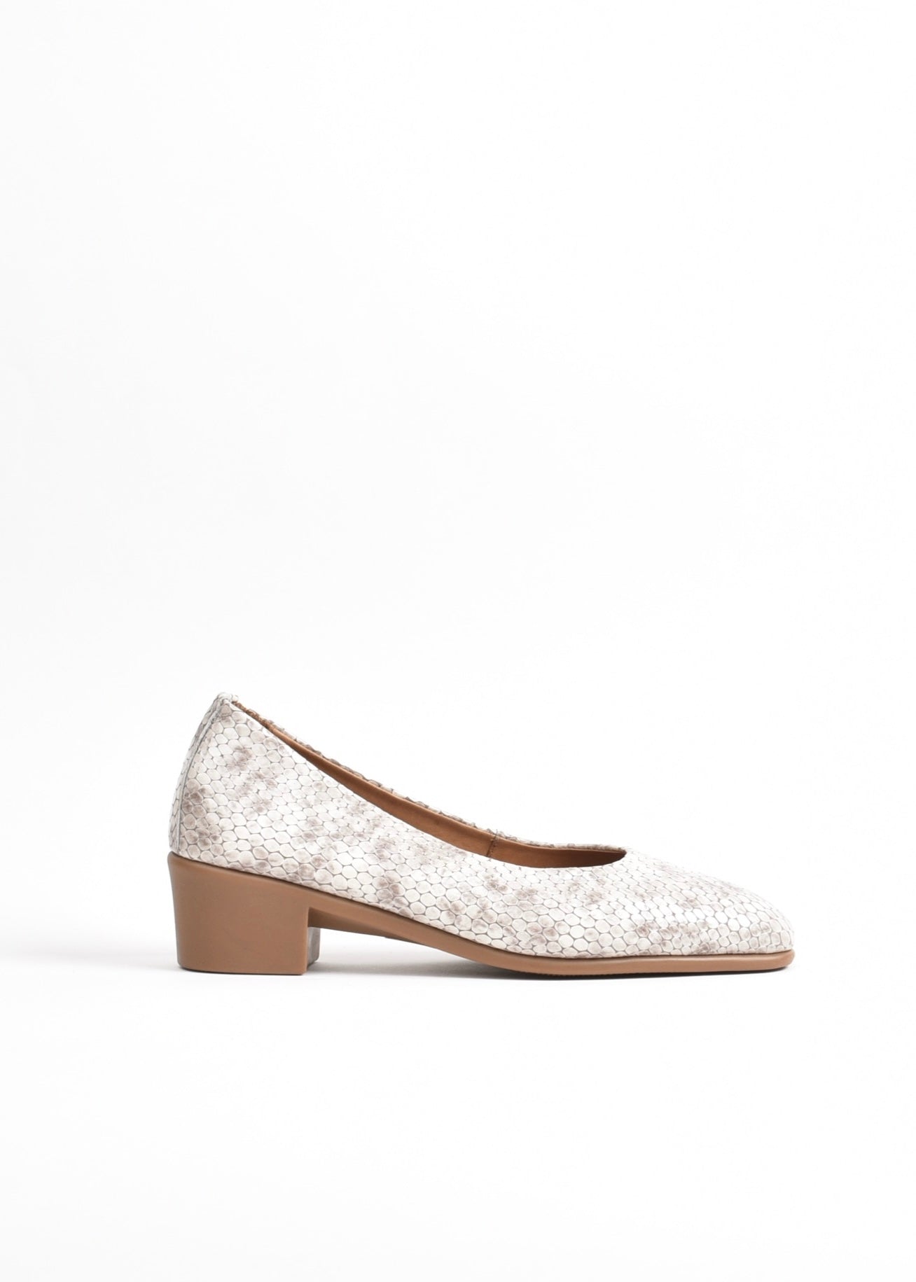 SHALAPI NAPOLI Turkish Medium Heel for women in Biege.