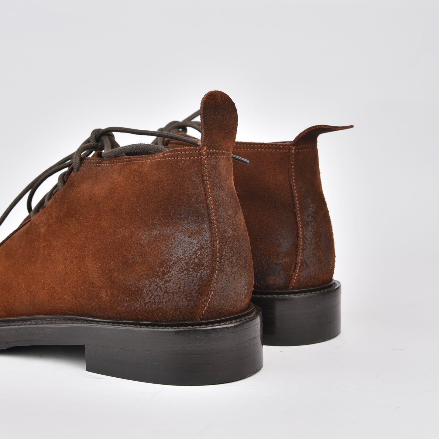 Shalapi Italian boots for men in suede Camel